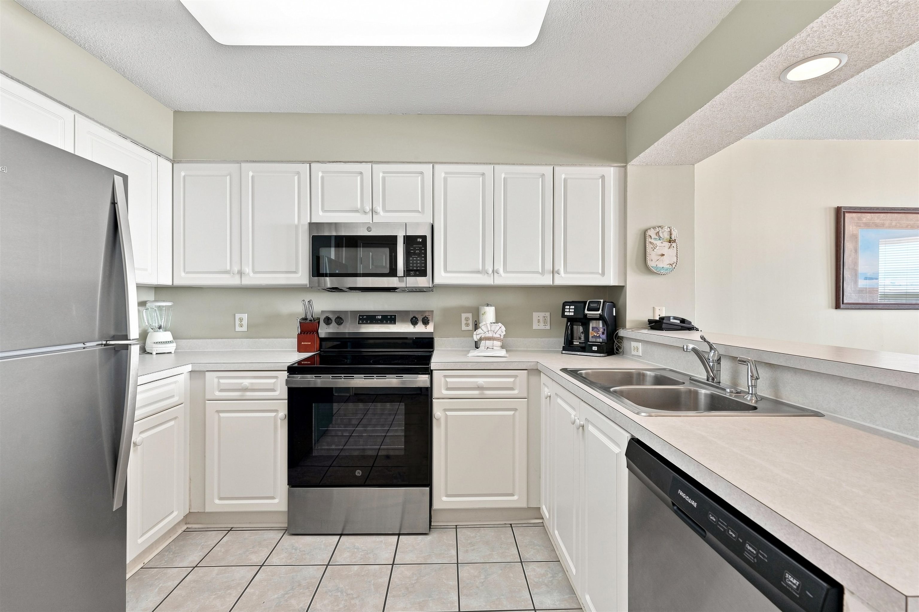 102 N Ocean Blvd. Property Photo 3