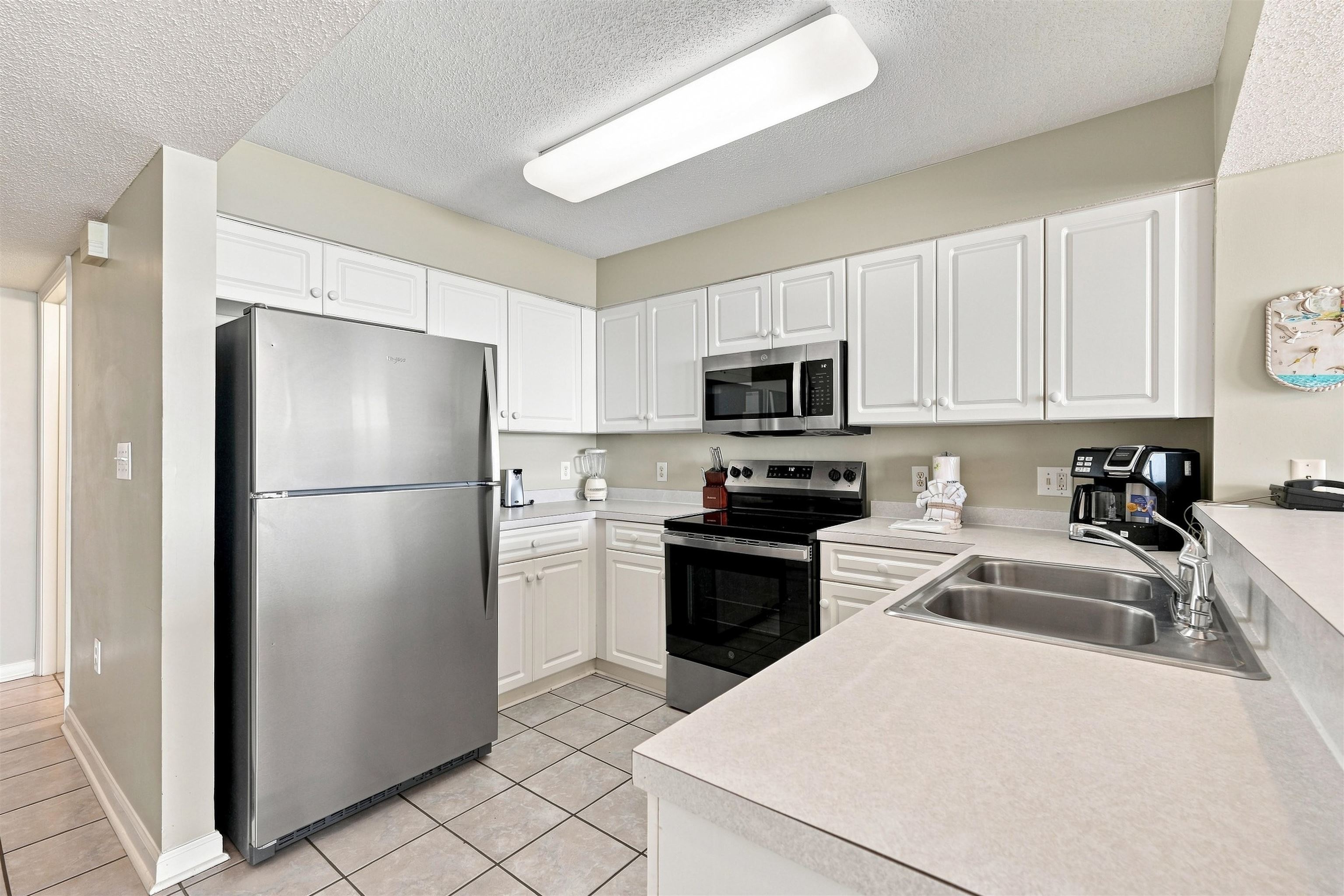 102 N Ocean Blvd. Property Photo 5