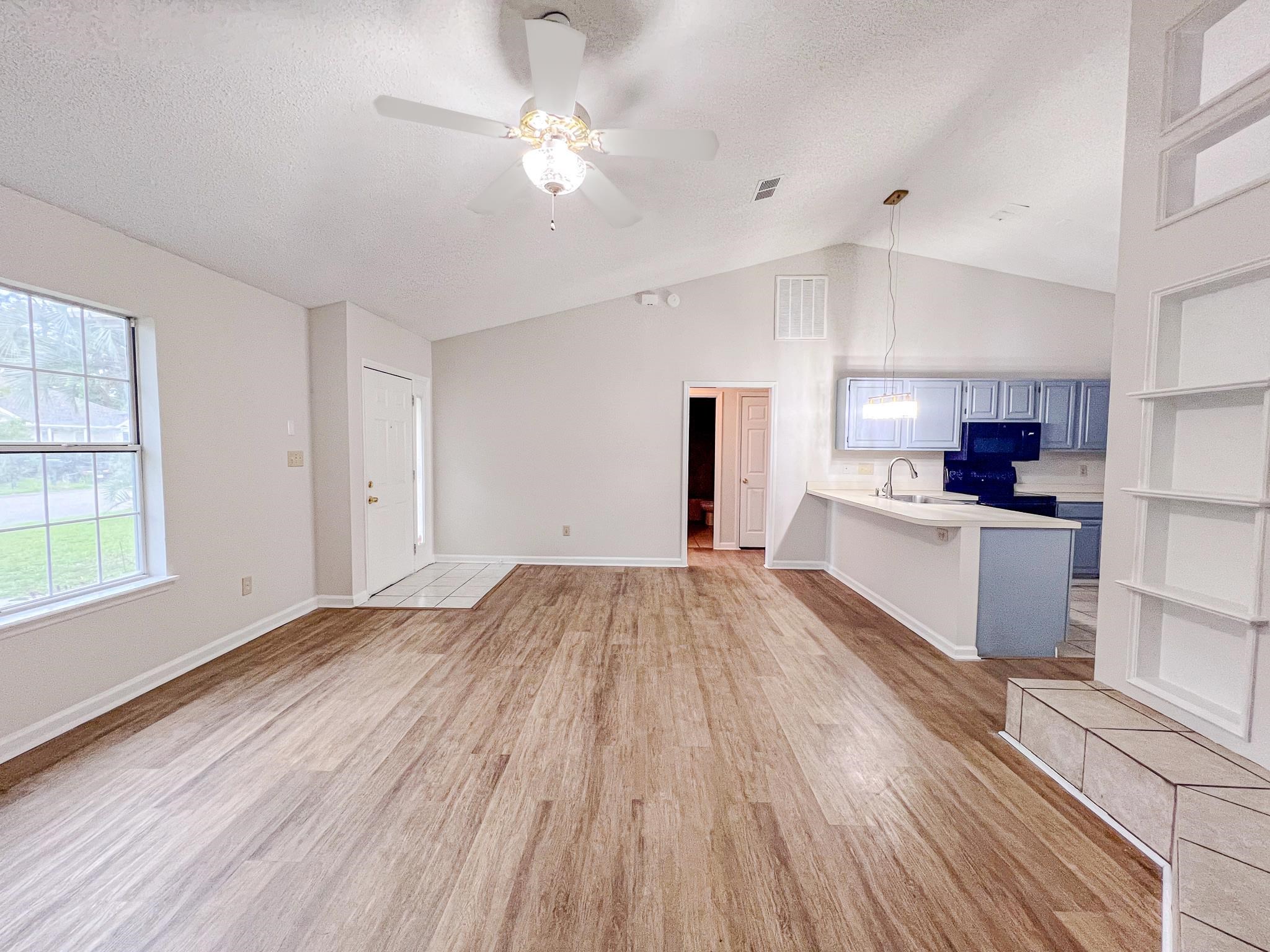 4361 Cross Cut Trail Property Photo 4