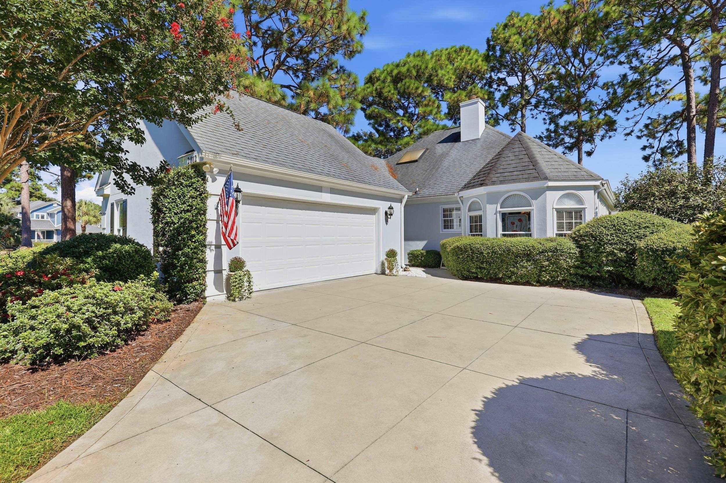 2012 Ladybank Dr. Property Photo 1