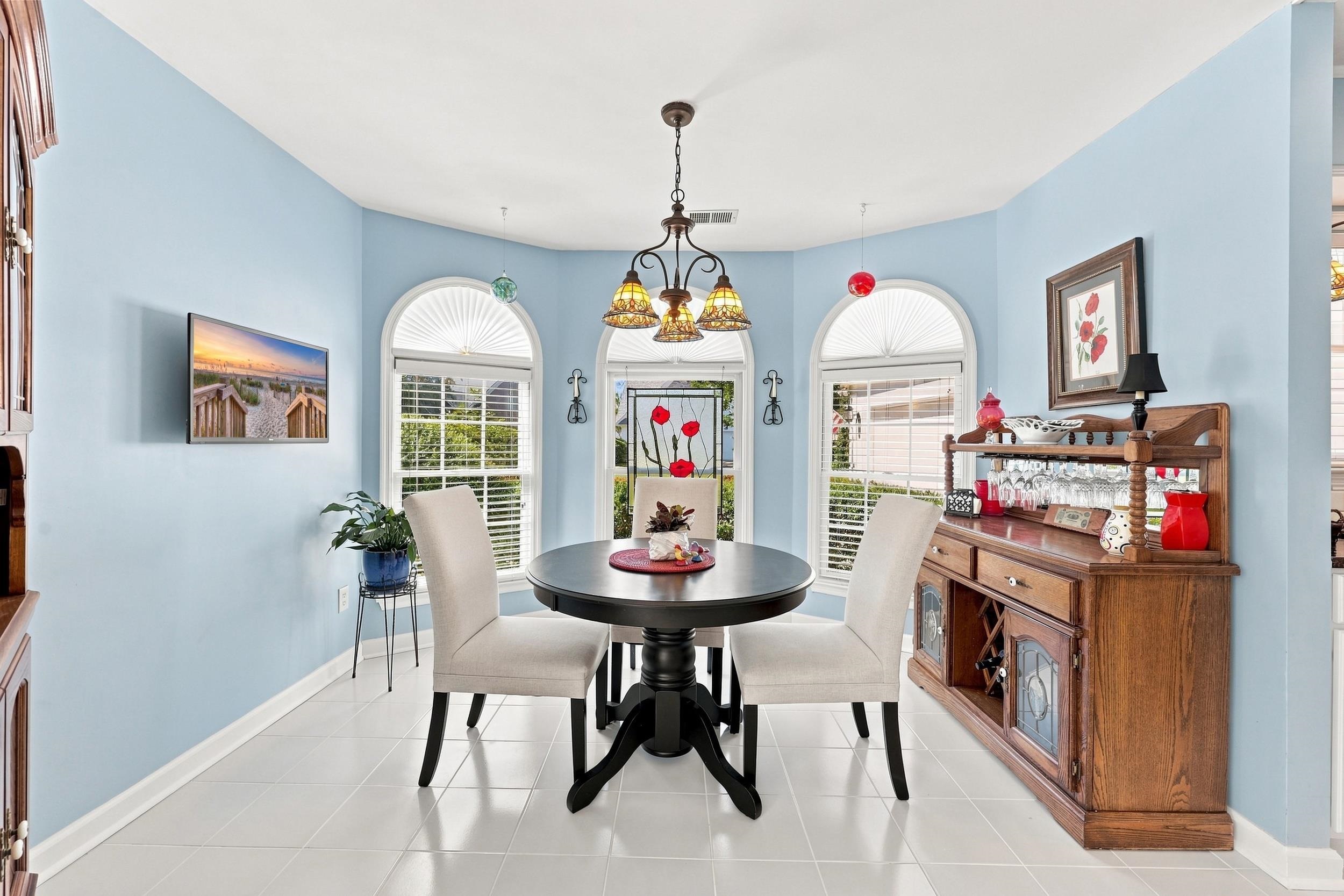 2012 Ladybank Dr. Property Photo 15