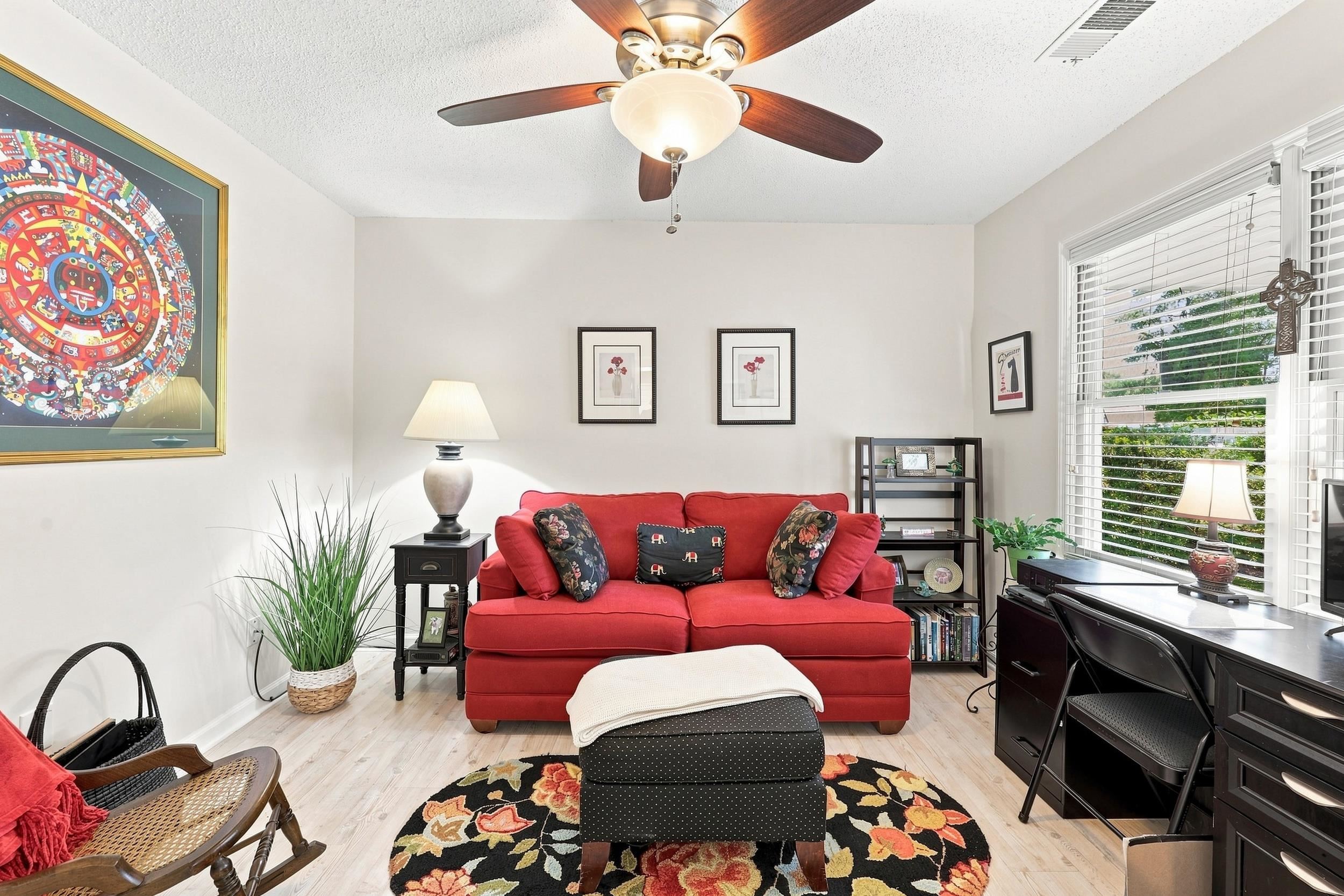 2012 Ladybank Dr. Property Photo 19
