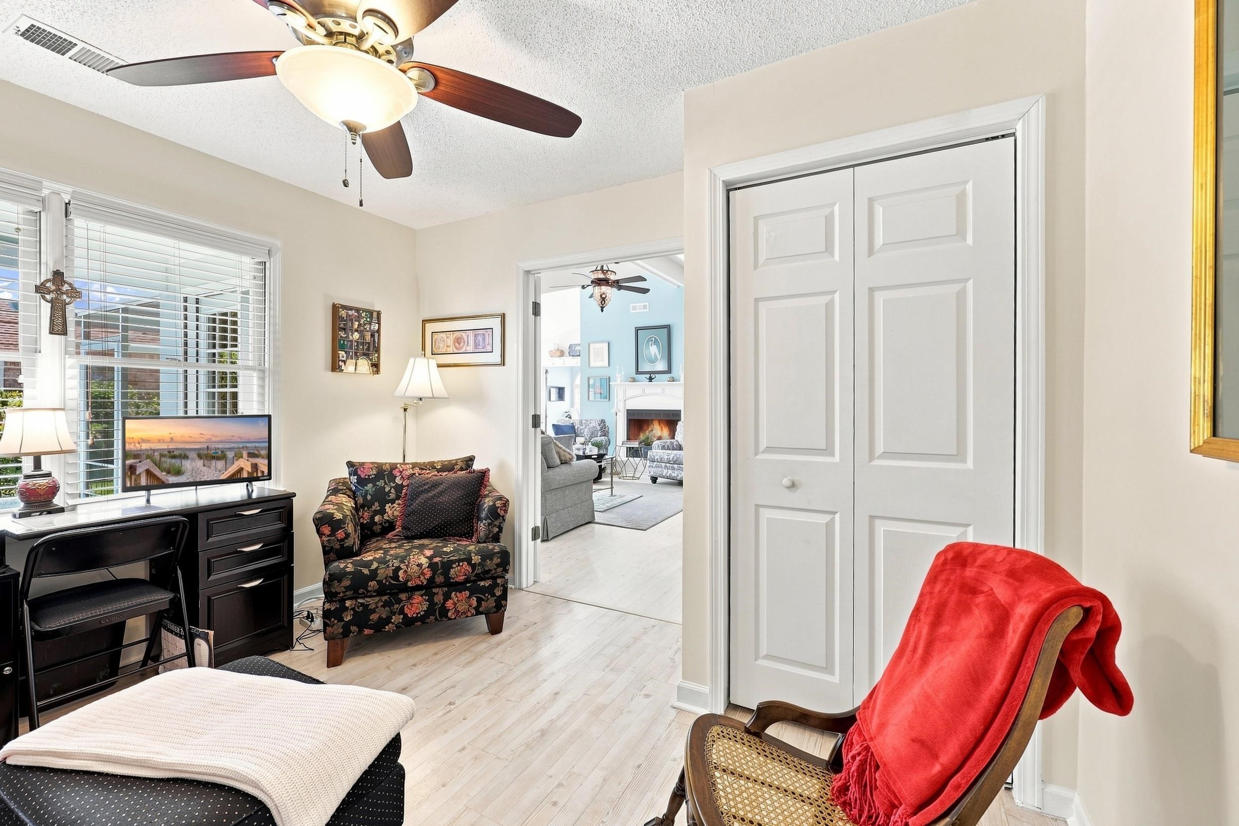 2012 Ladybank Dr. Property Photo 20