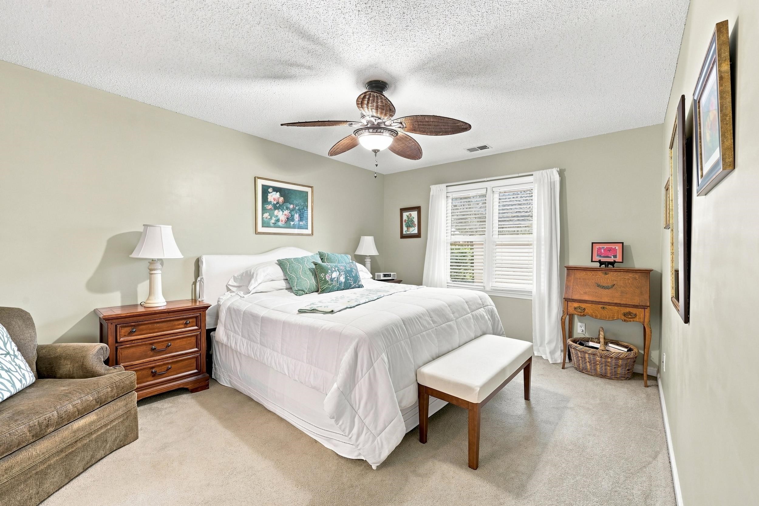 2012 Ladybank Dr. Property Photo 21