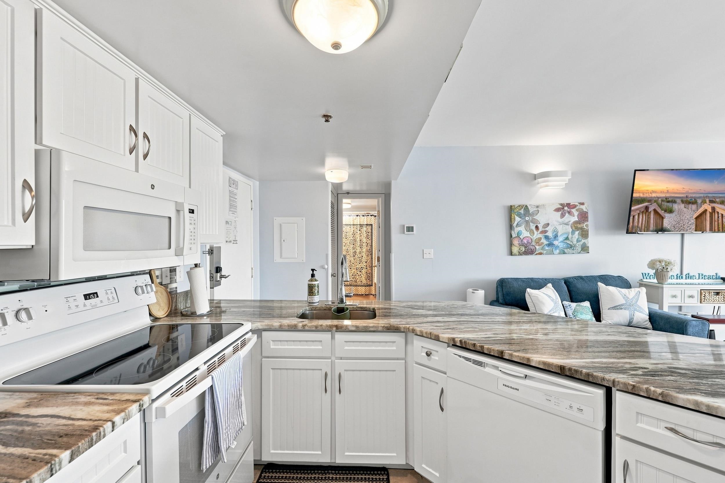 1605 S Ocean Blvd. Property Photo 10