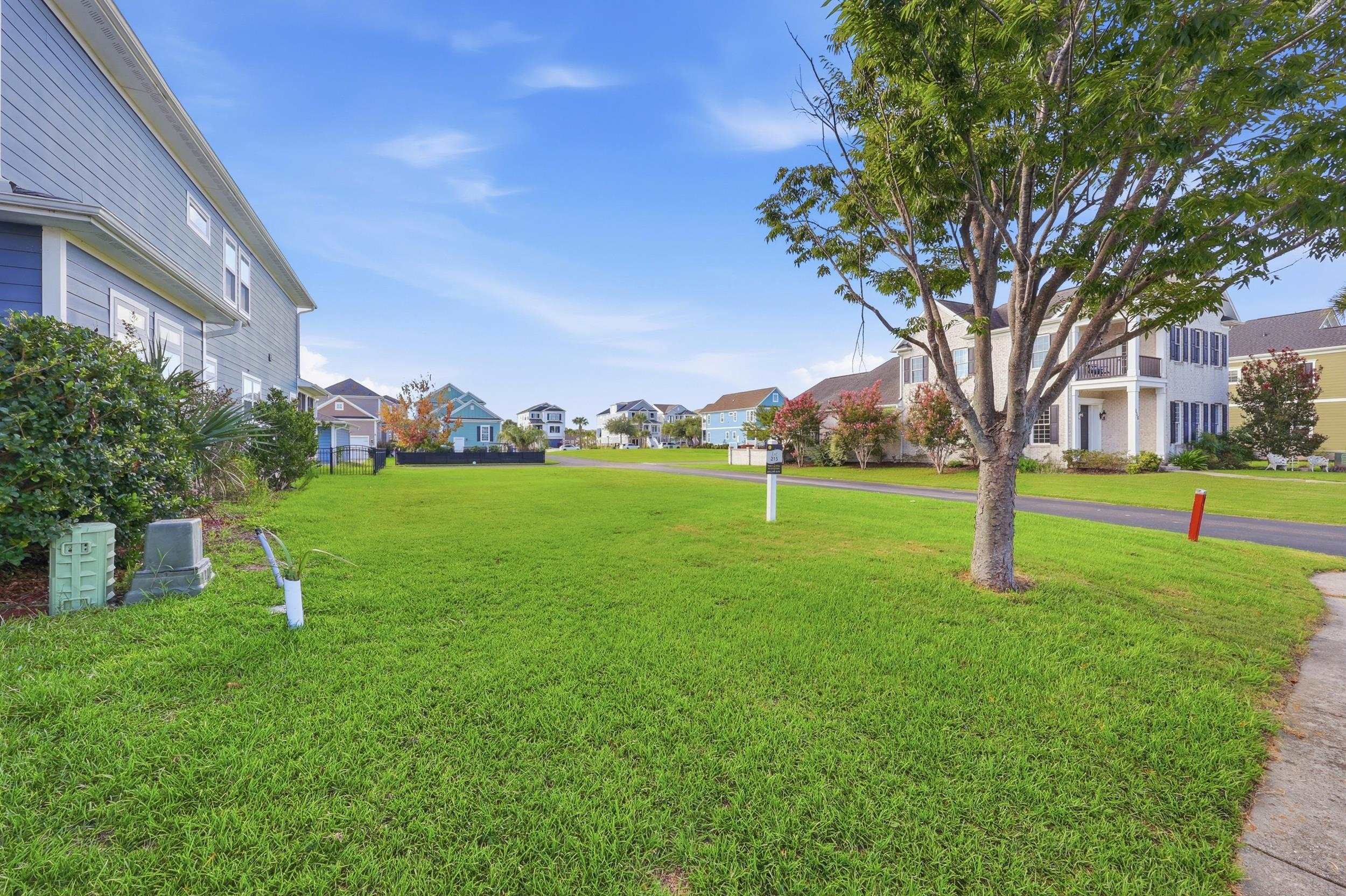 860 Crystal Water Way Property Photo 3