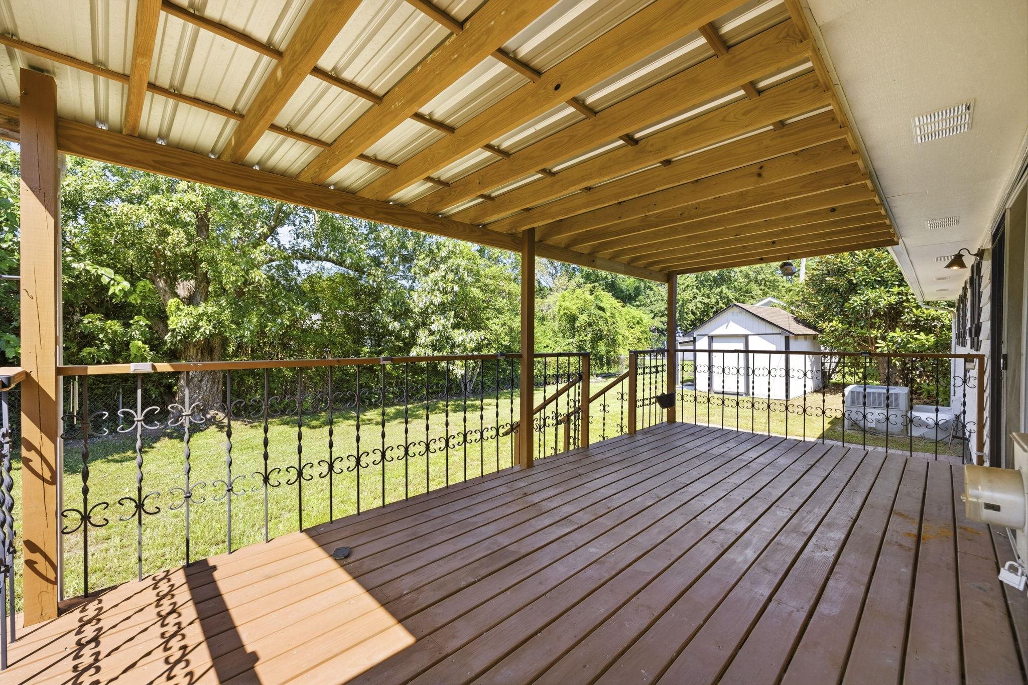 407 Luttie Rd. Property Photo 26