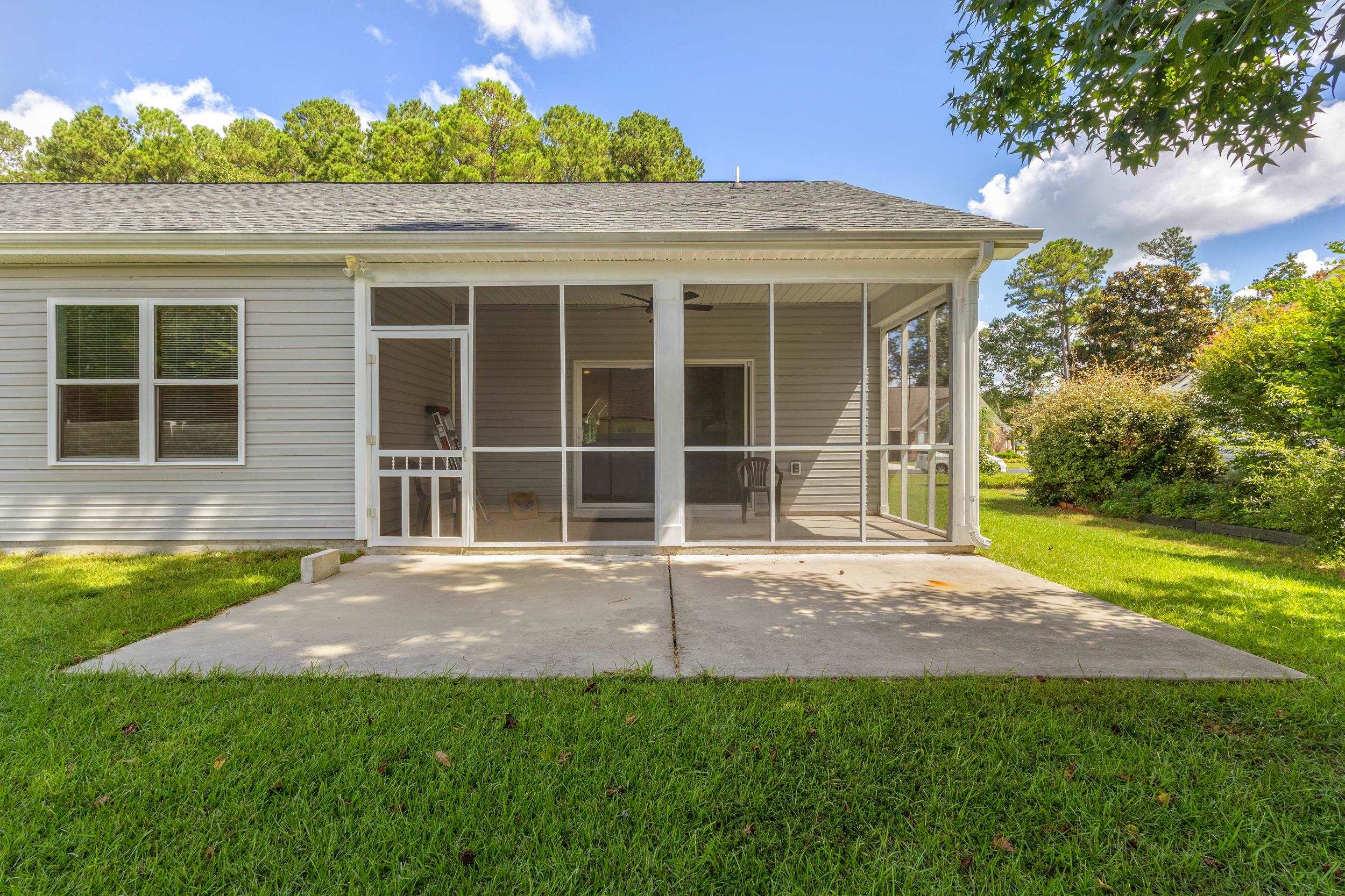 2180 Seaford Dr. Property Photo 6