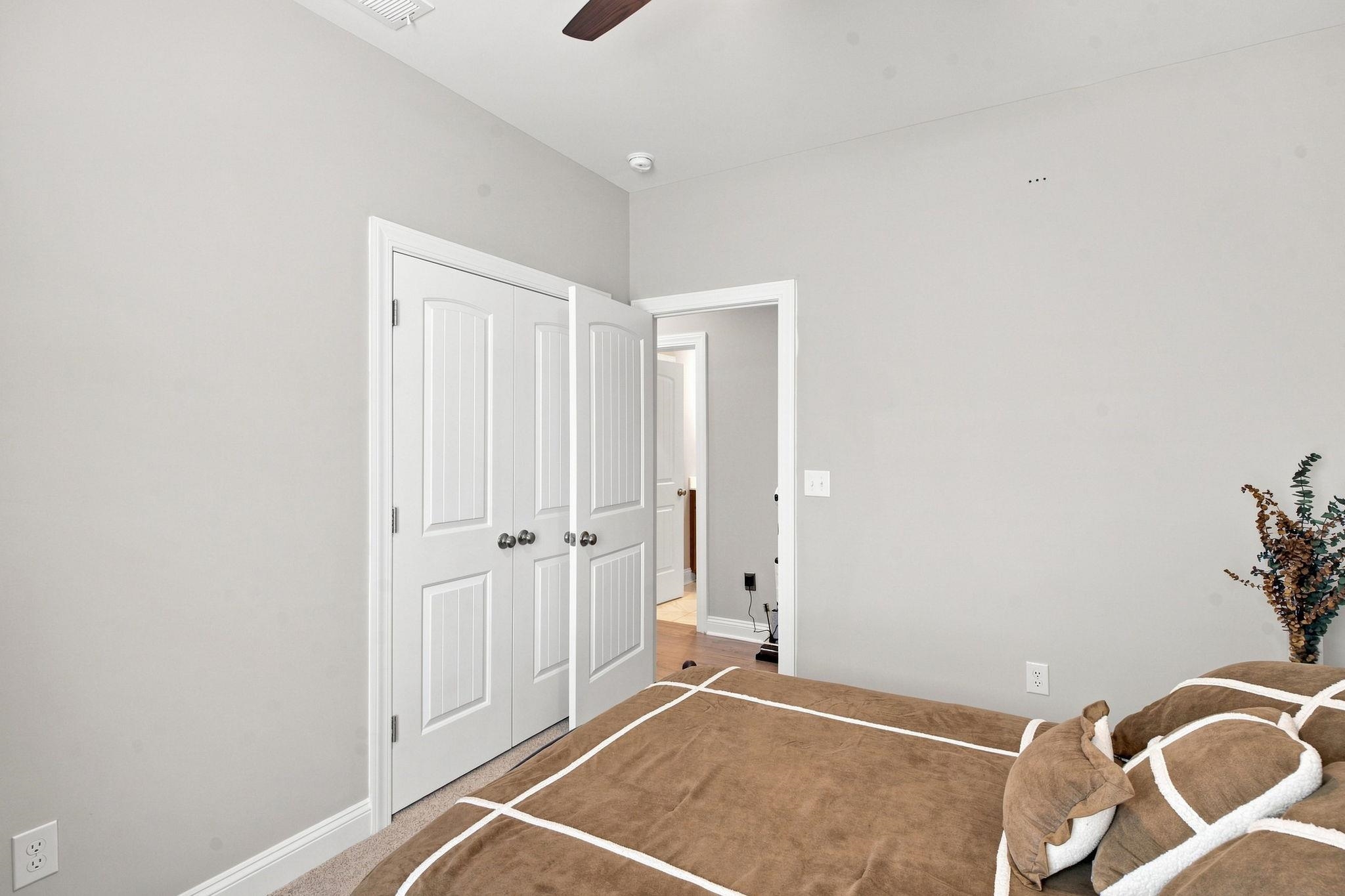 1087 Safe Haven Dr. Property Photo 22