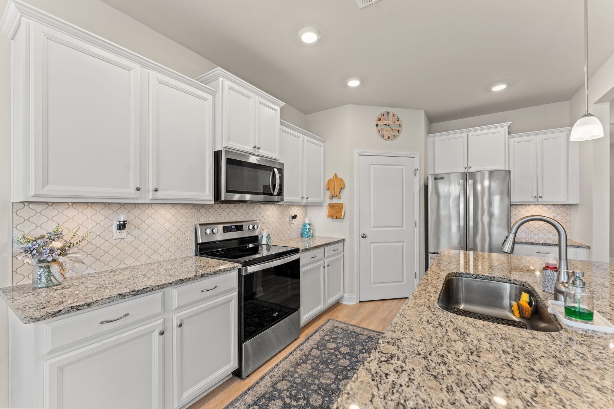 1138 Heather Glen Blvd. Property Photo 13