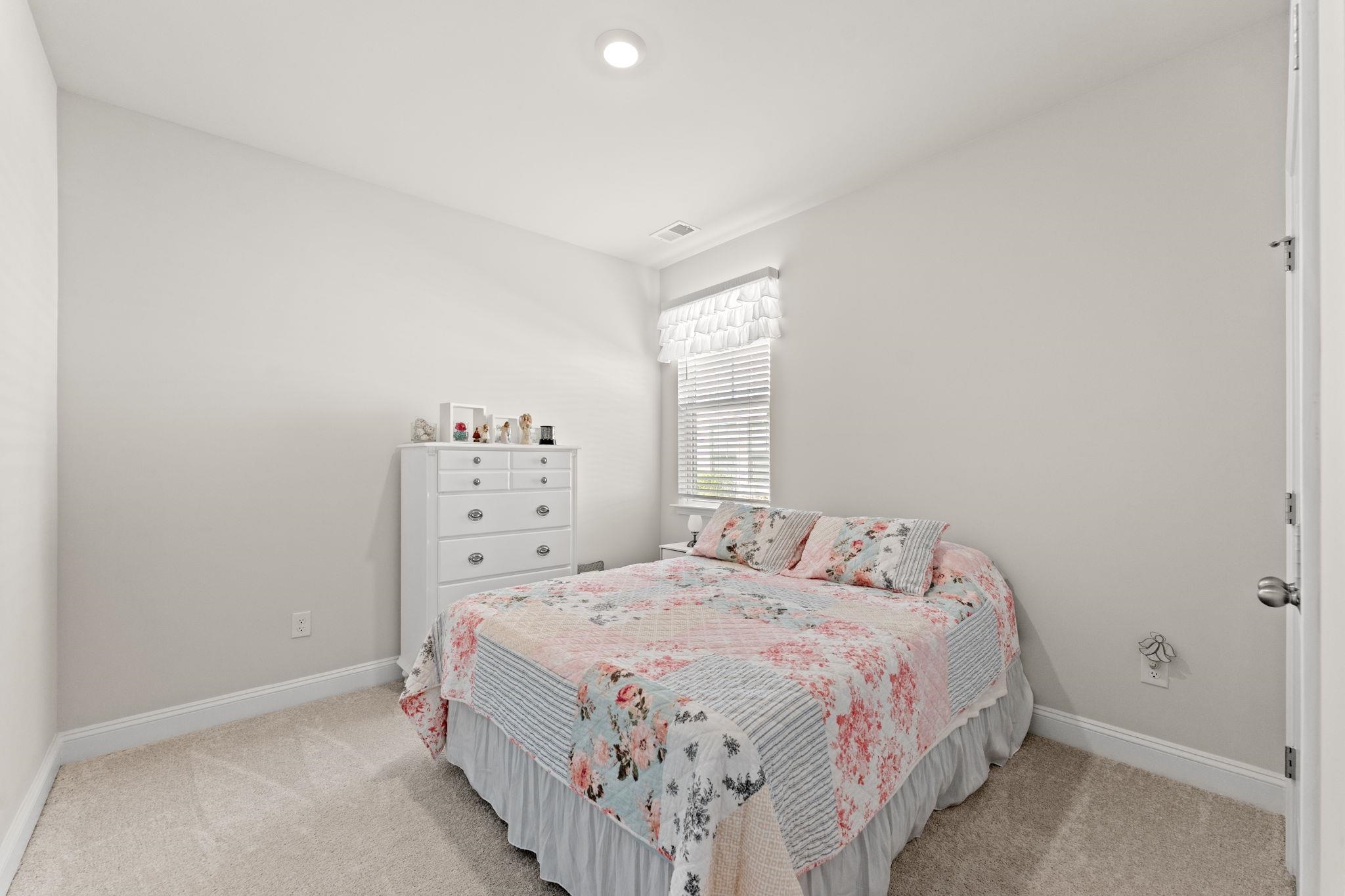 1138 Heather Glen Blvd. Property Photo 20