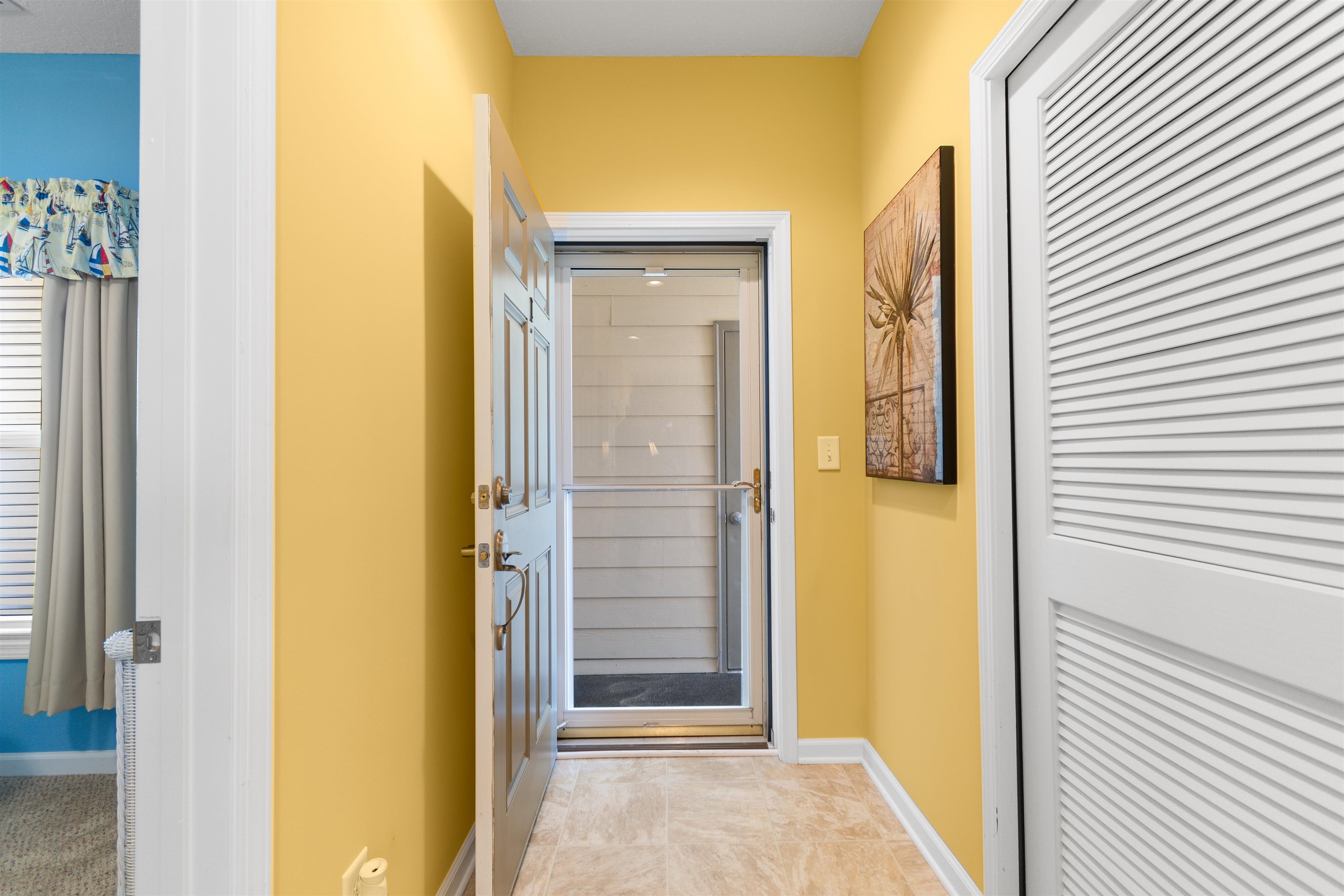 4102 Pinehurst Circle Property Photo 4
