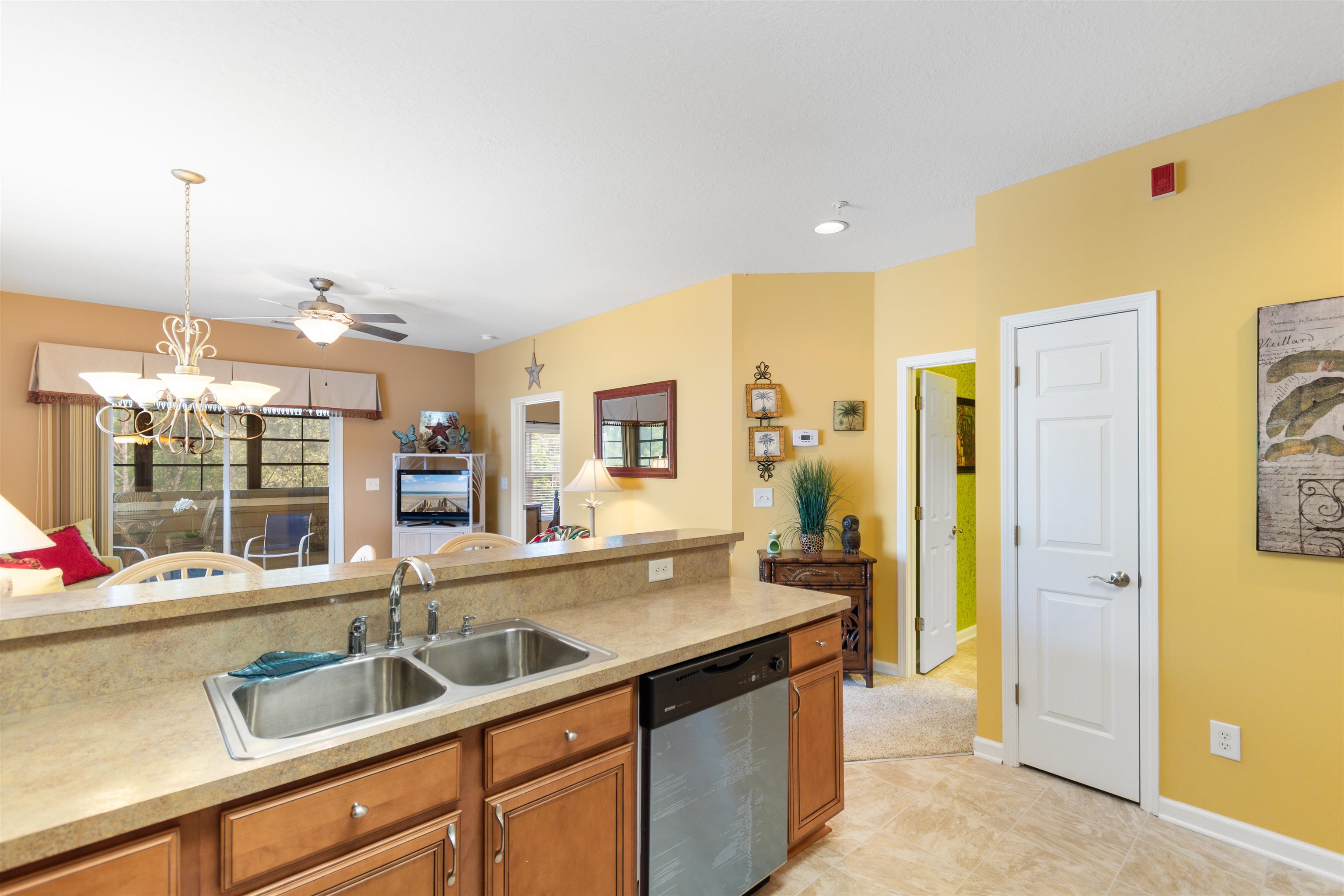 4102 Pinehurst Circle Property Photo 8