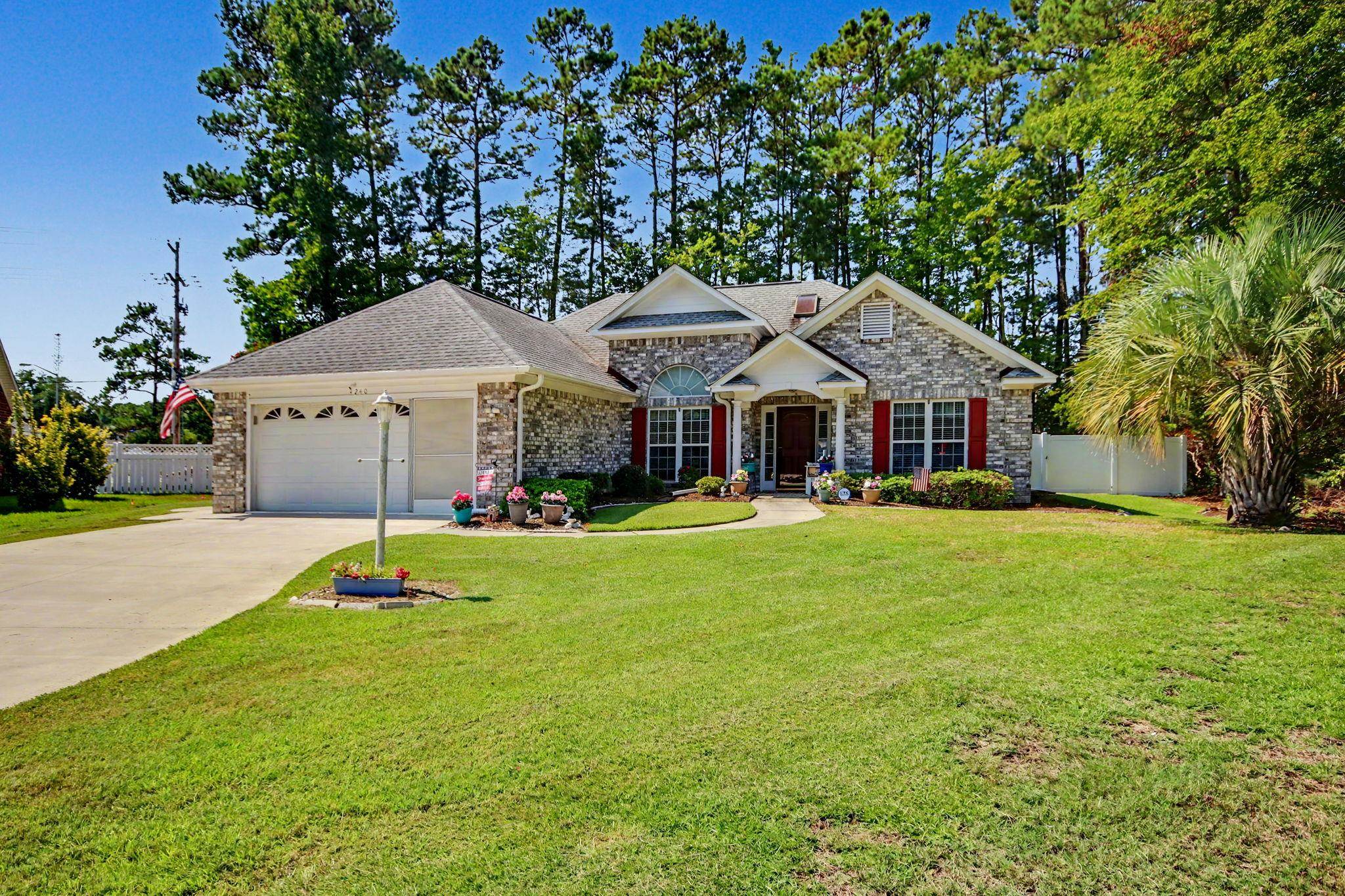 4240 Edgefield Rd. Property Photo 3