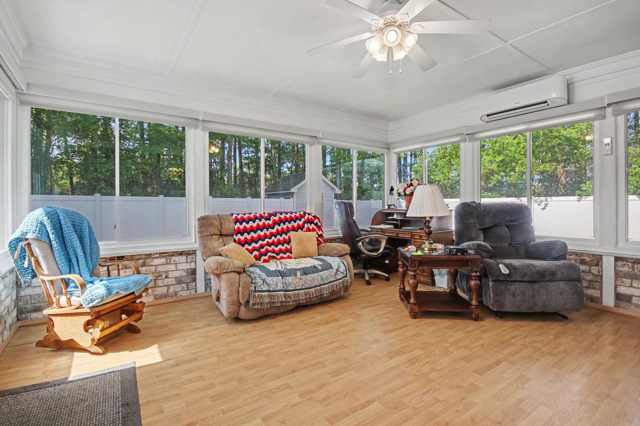 4240 Edgefield Rd. Property Photo 29