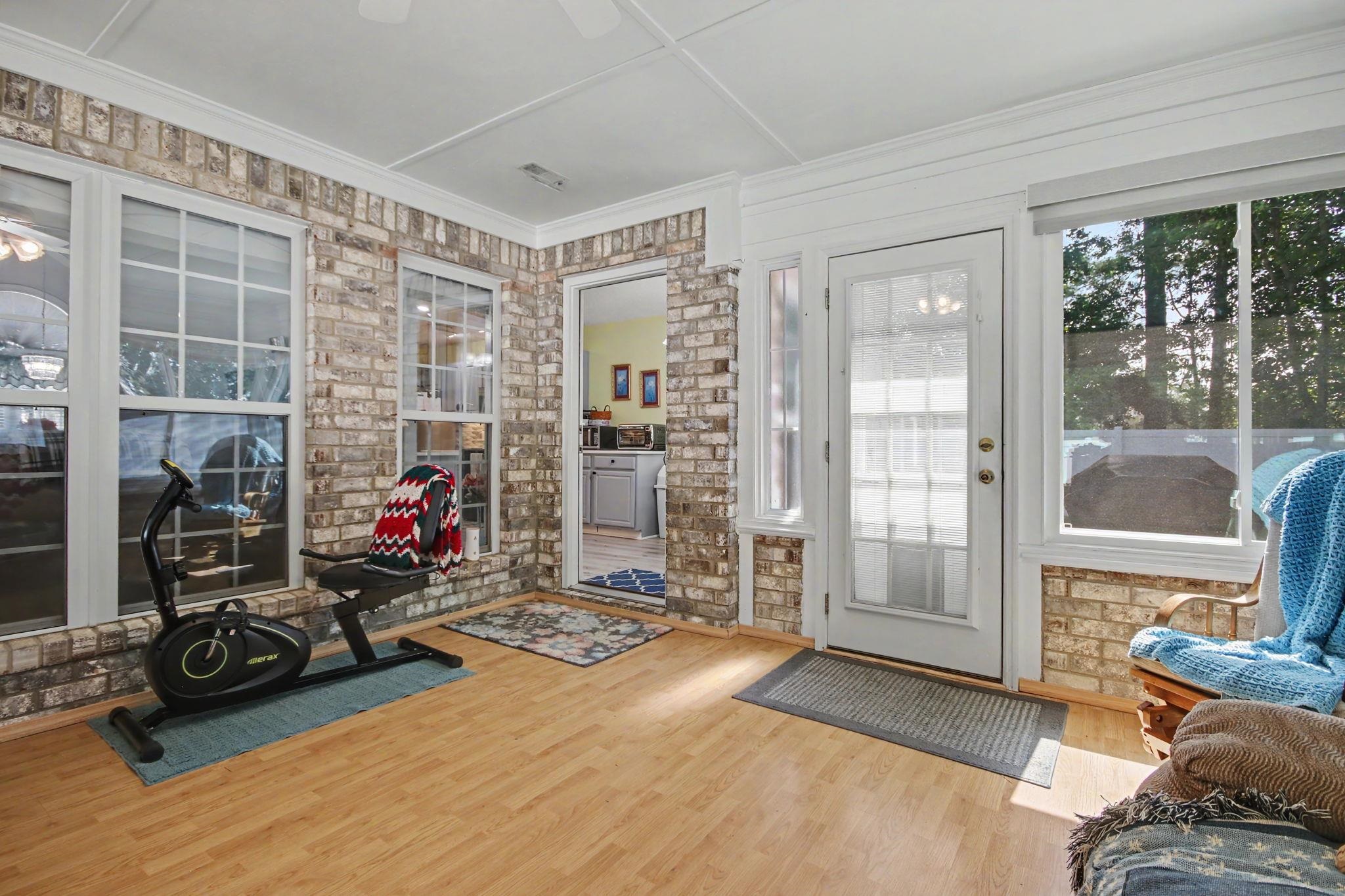 4240 Edgefield Rd. Property Photo 30