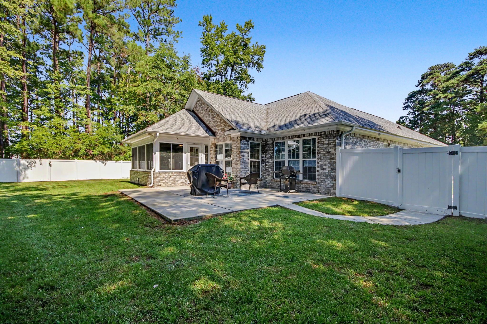4240 Edgefield Rd. Property Photo 31