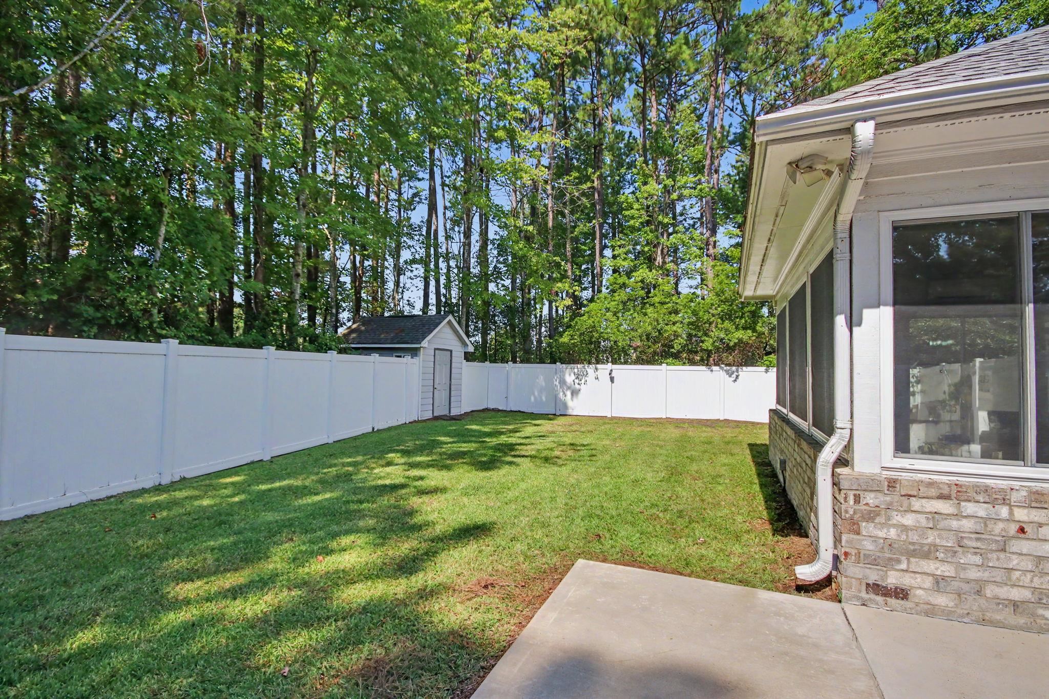 4240 Edgefield Rd. Property Photo 37