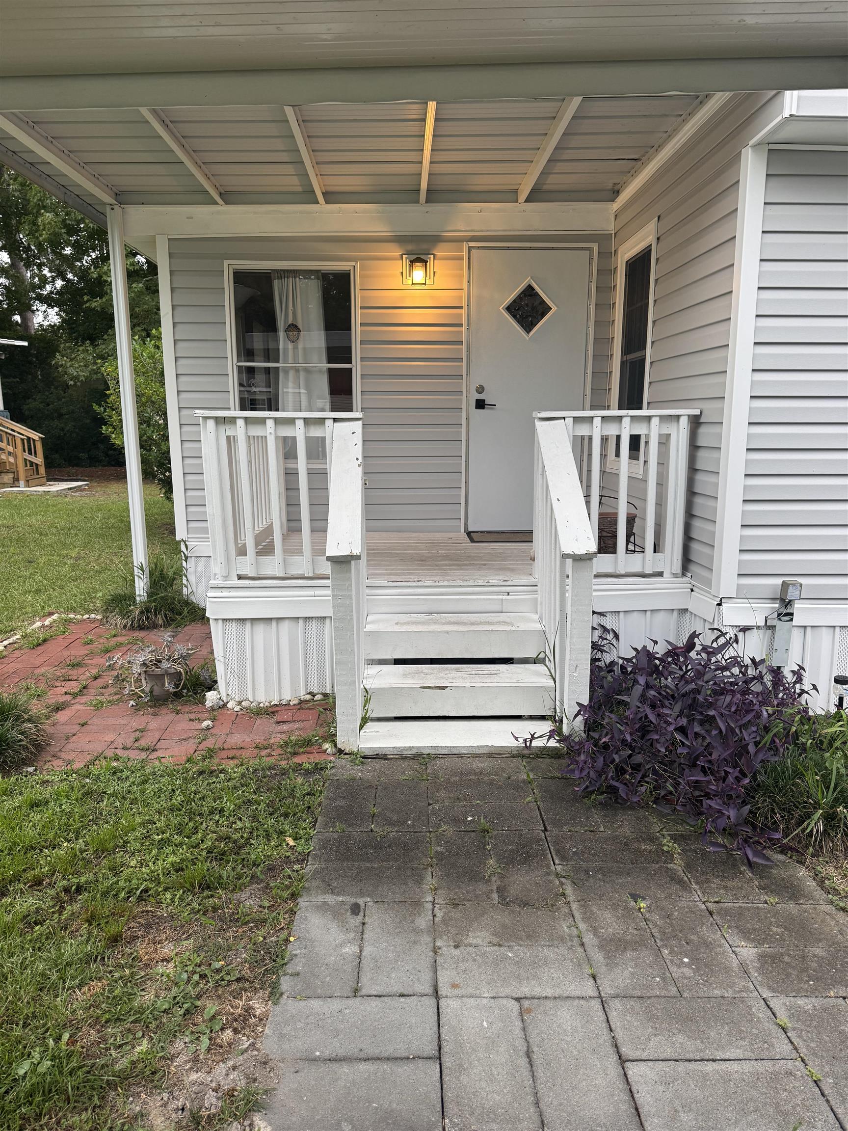 138 Offshore Dr. Property Photo 3