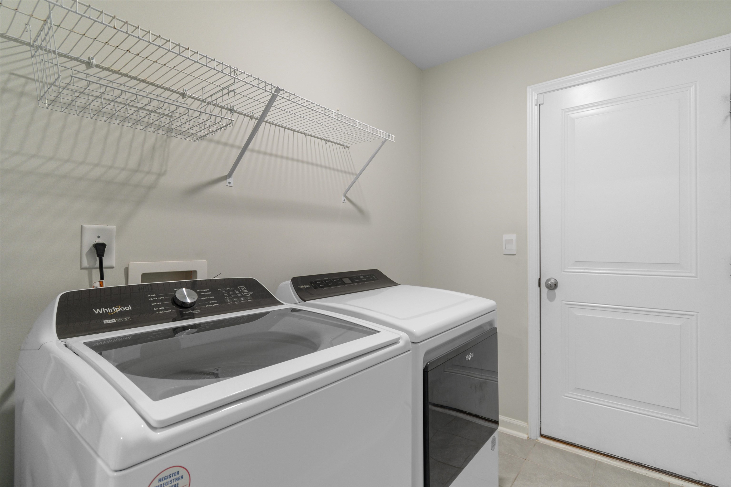 544 Courtridge Loop Property Photo 27