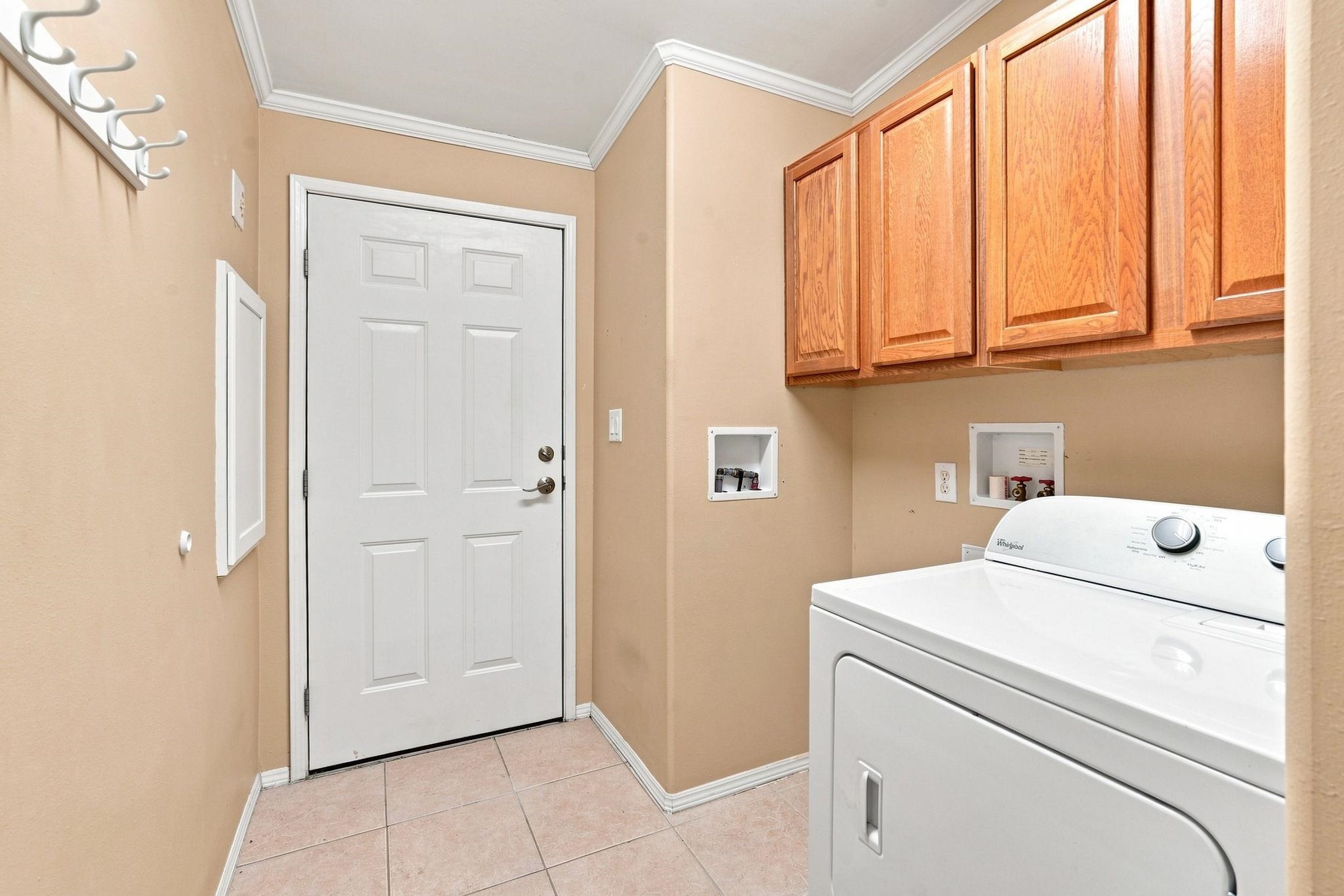 225 Wellspring Dr. Property Photo 20