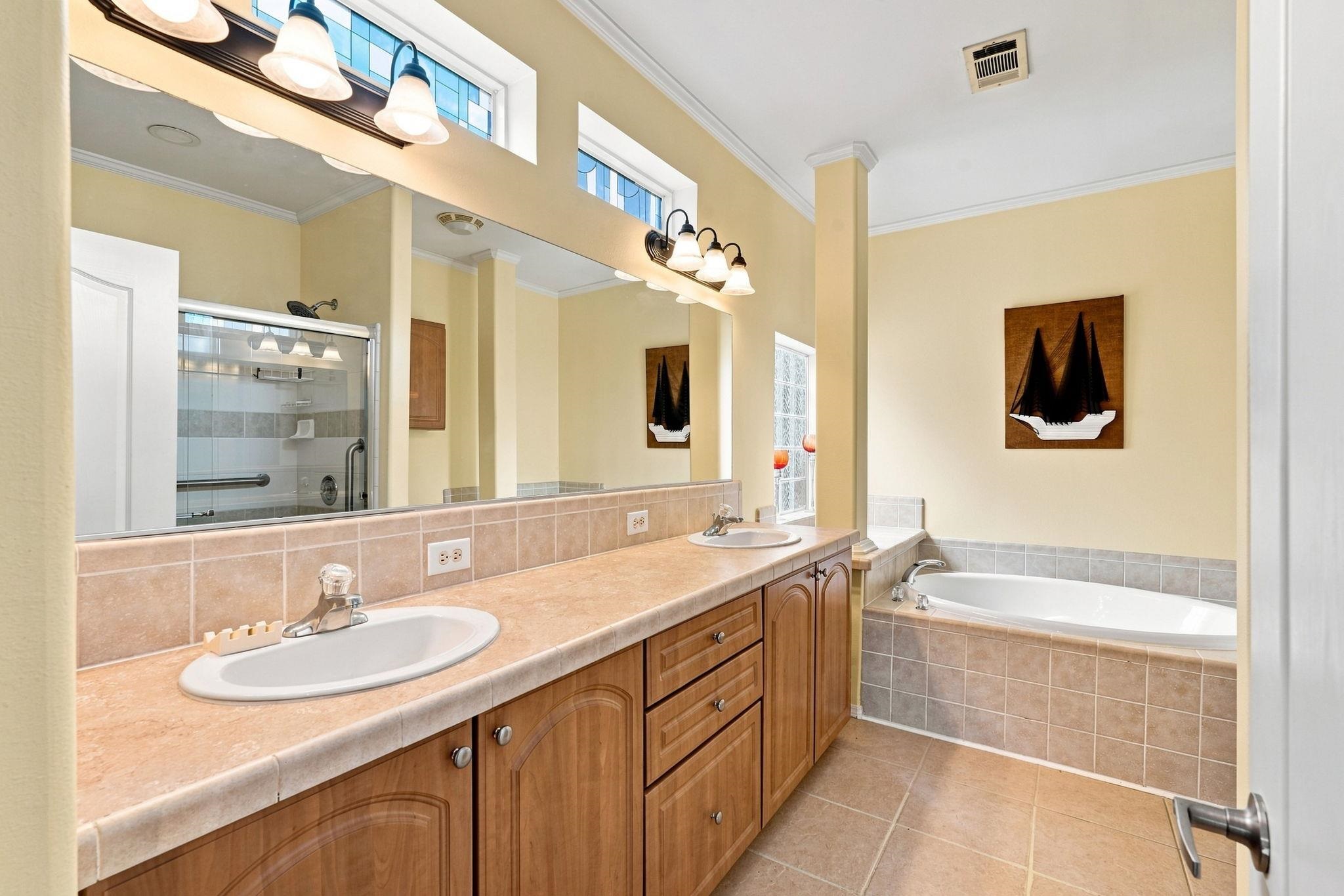 225 Wellspring Dr. Property Photo 31