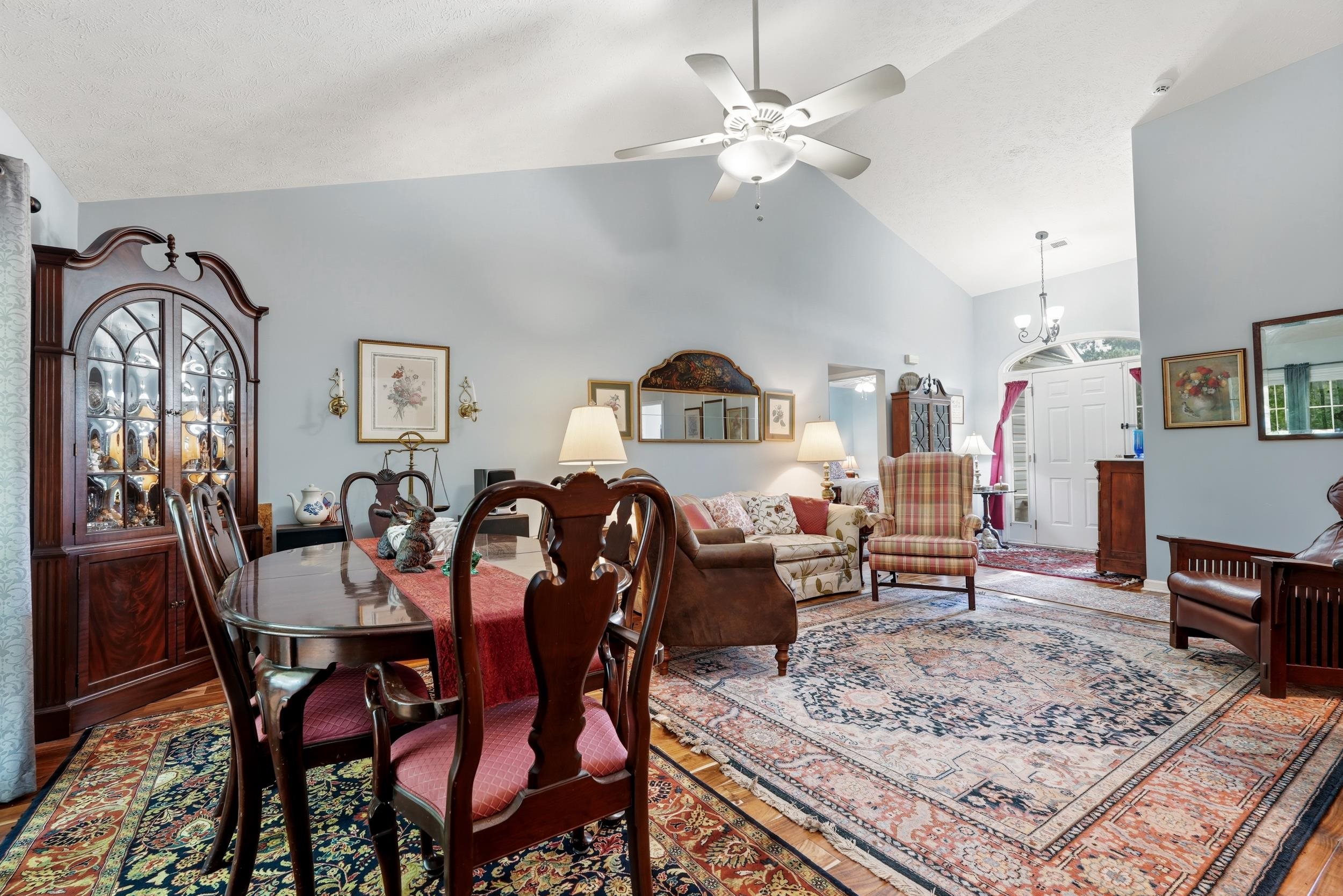 213 Jericho Ct. Property Photo 7