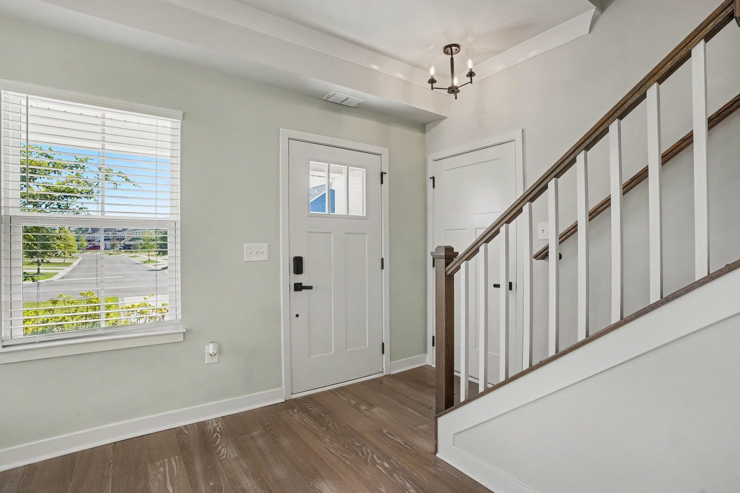 2415 Elowen Ln. Property Photo 4