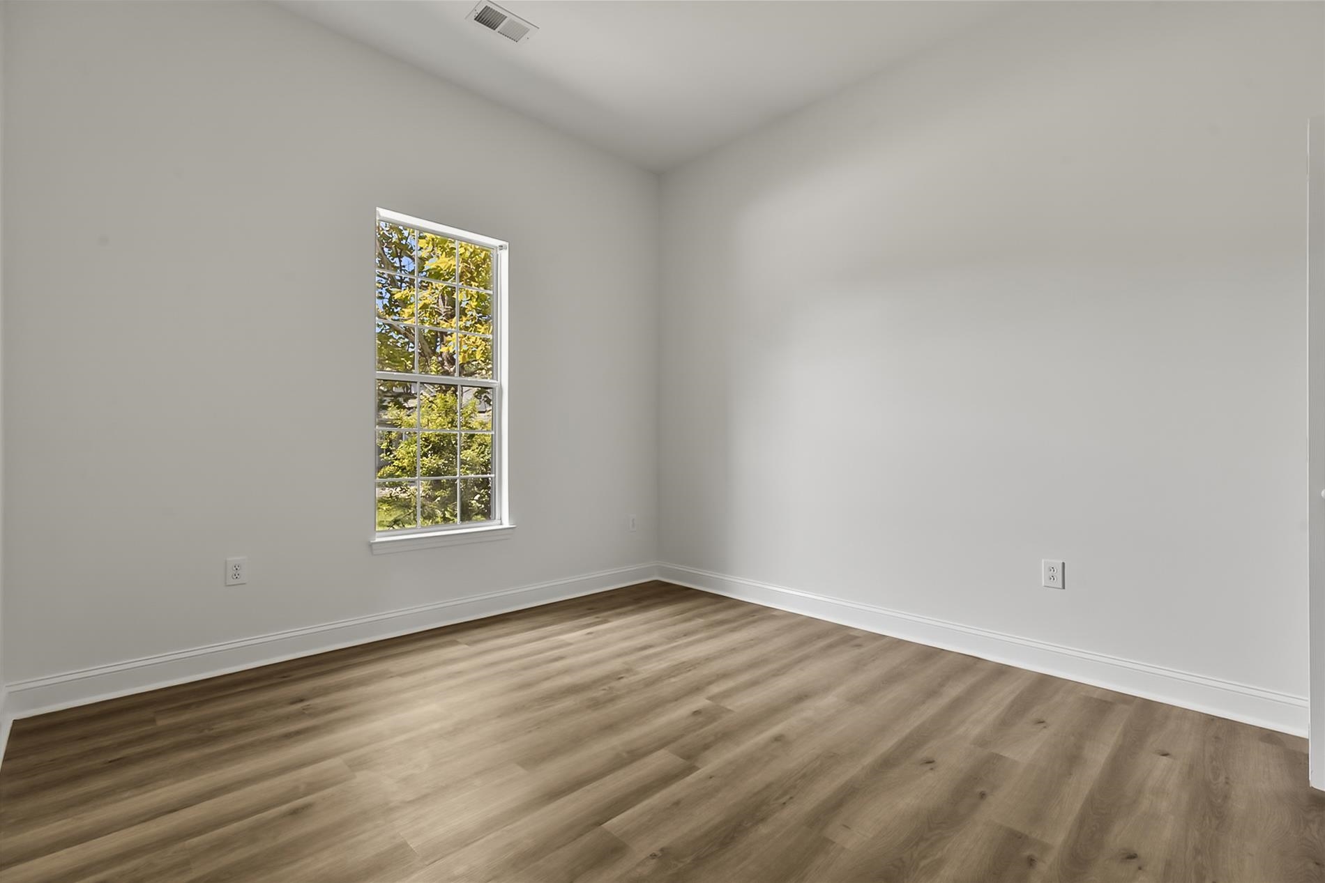 5911 Bridlewood Rd. Property Photo 30