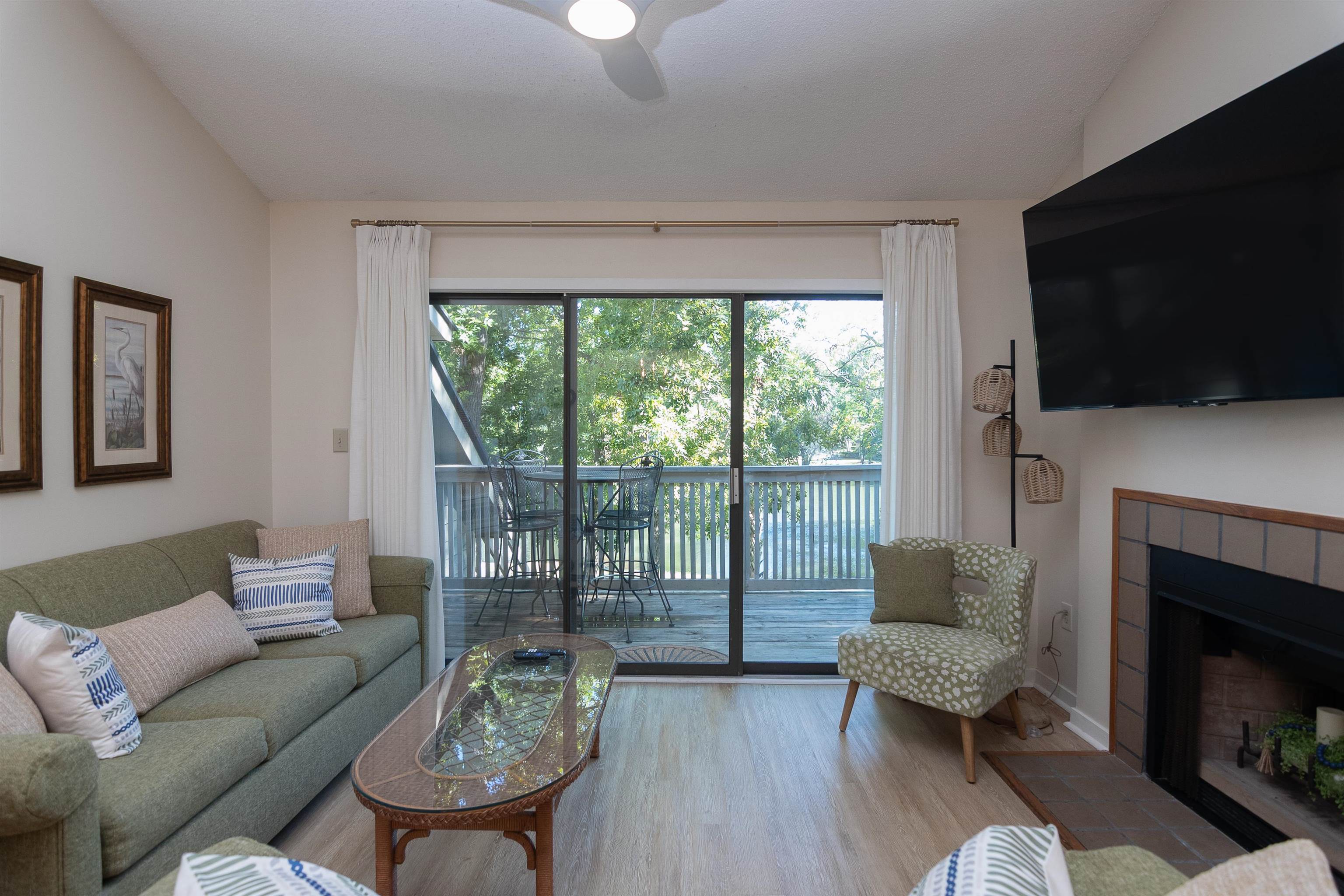 175 Saint Clears Way Property Photo 3
