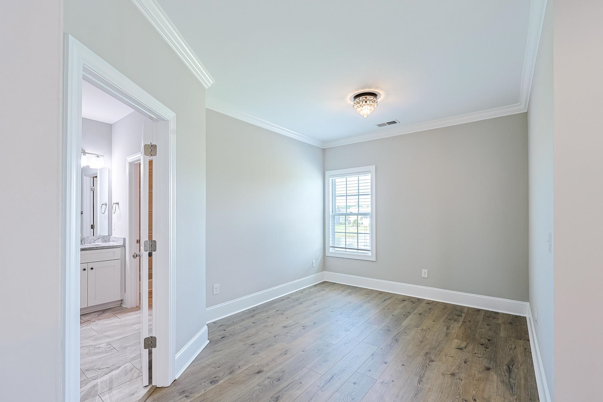 406 Harbour View Dr. Property Photo 16