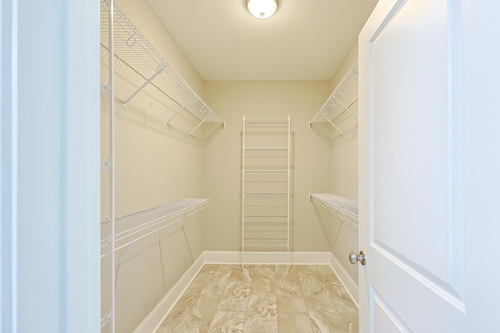 406 Harbour View Dr. Property Photo 17