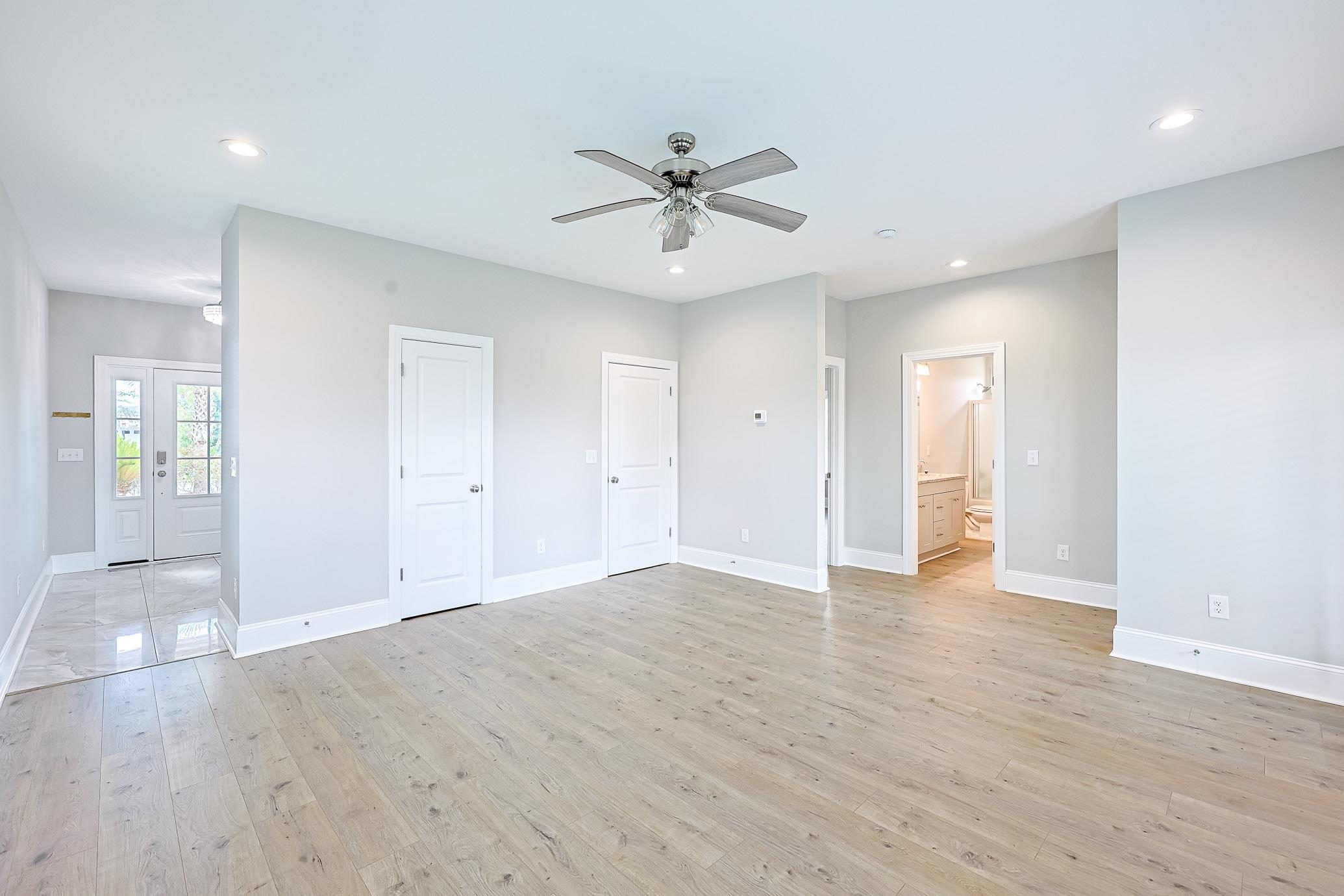 406 Harbour View Dr. Property Photo 23