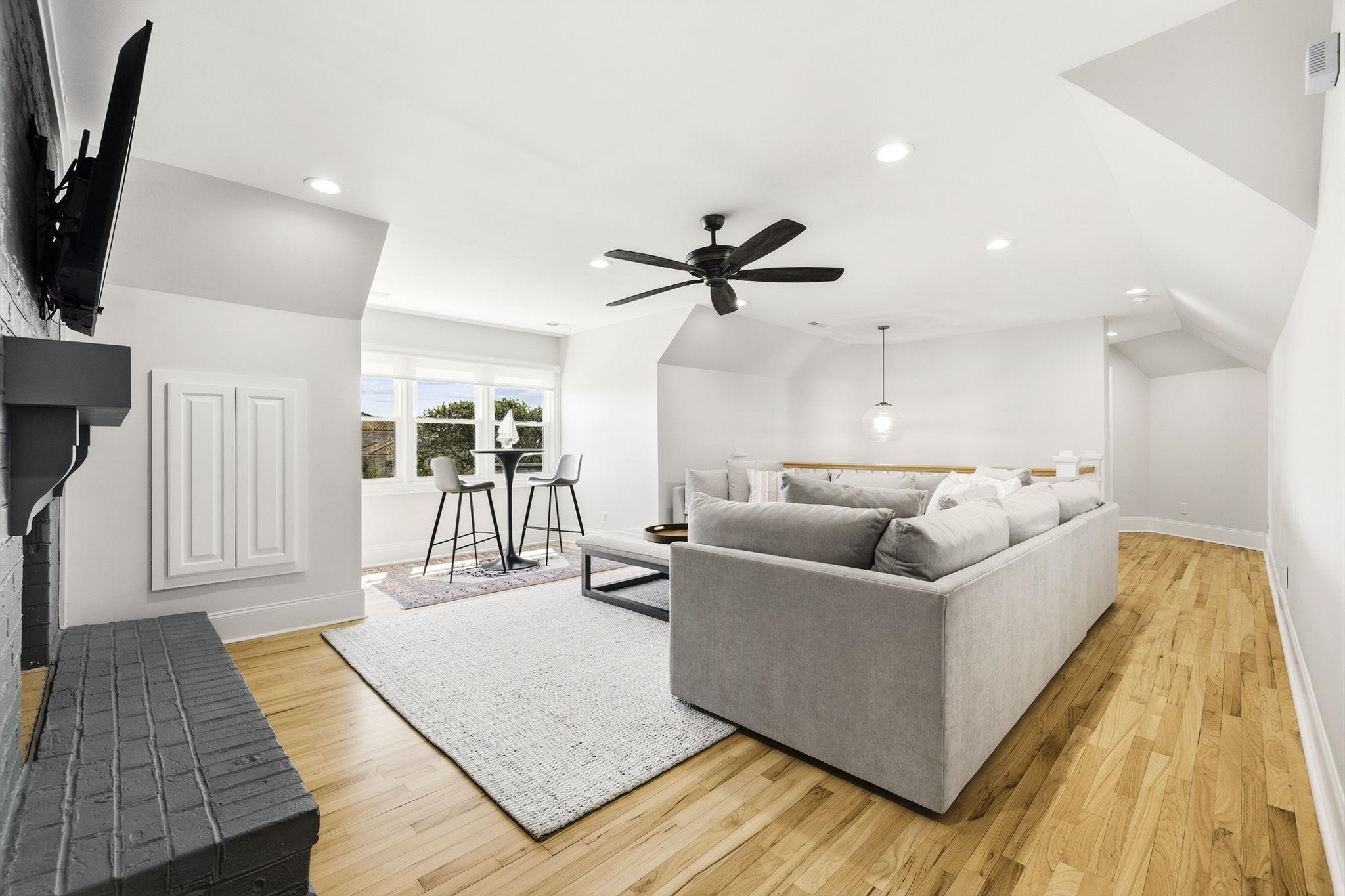 201 80th Ave. N Property Photo 55