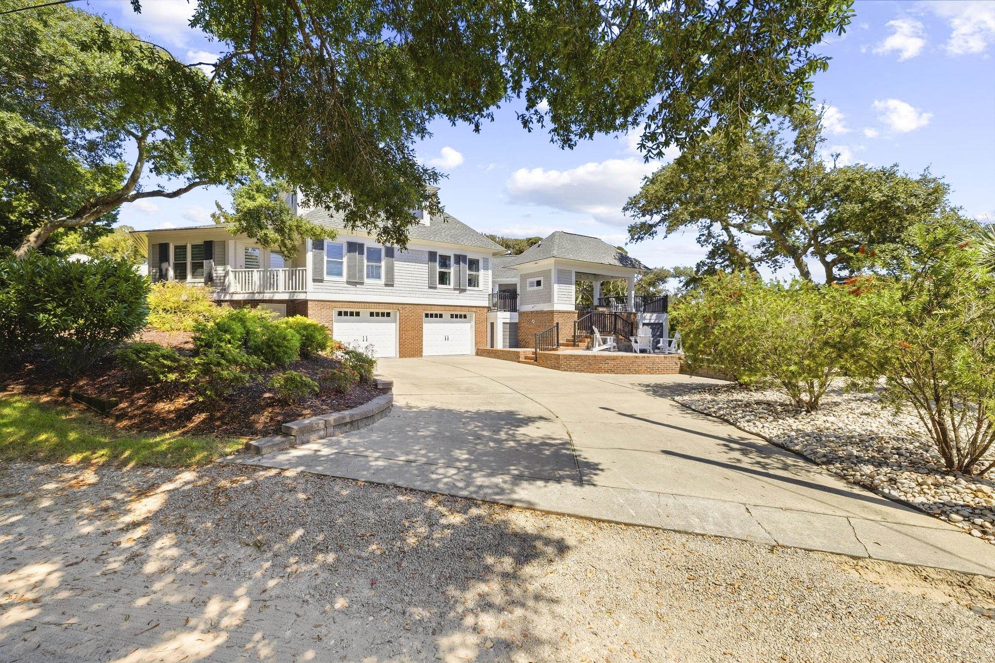 201 80th Ave. N Property Photo 79