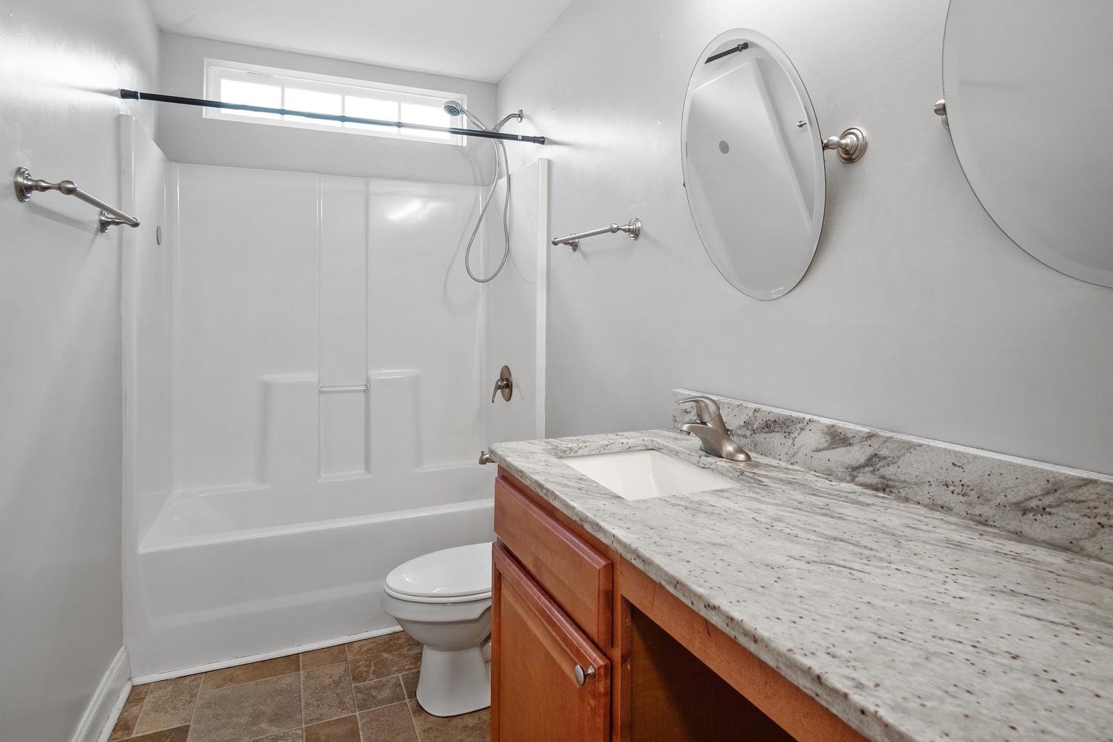 1009 Mccall Loop Property Photo 21