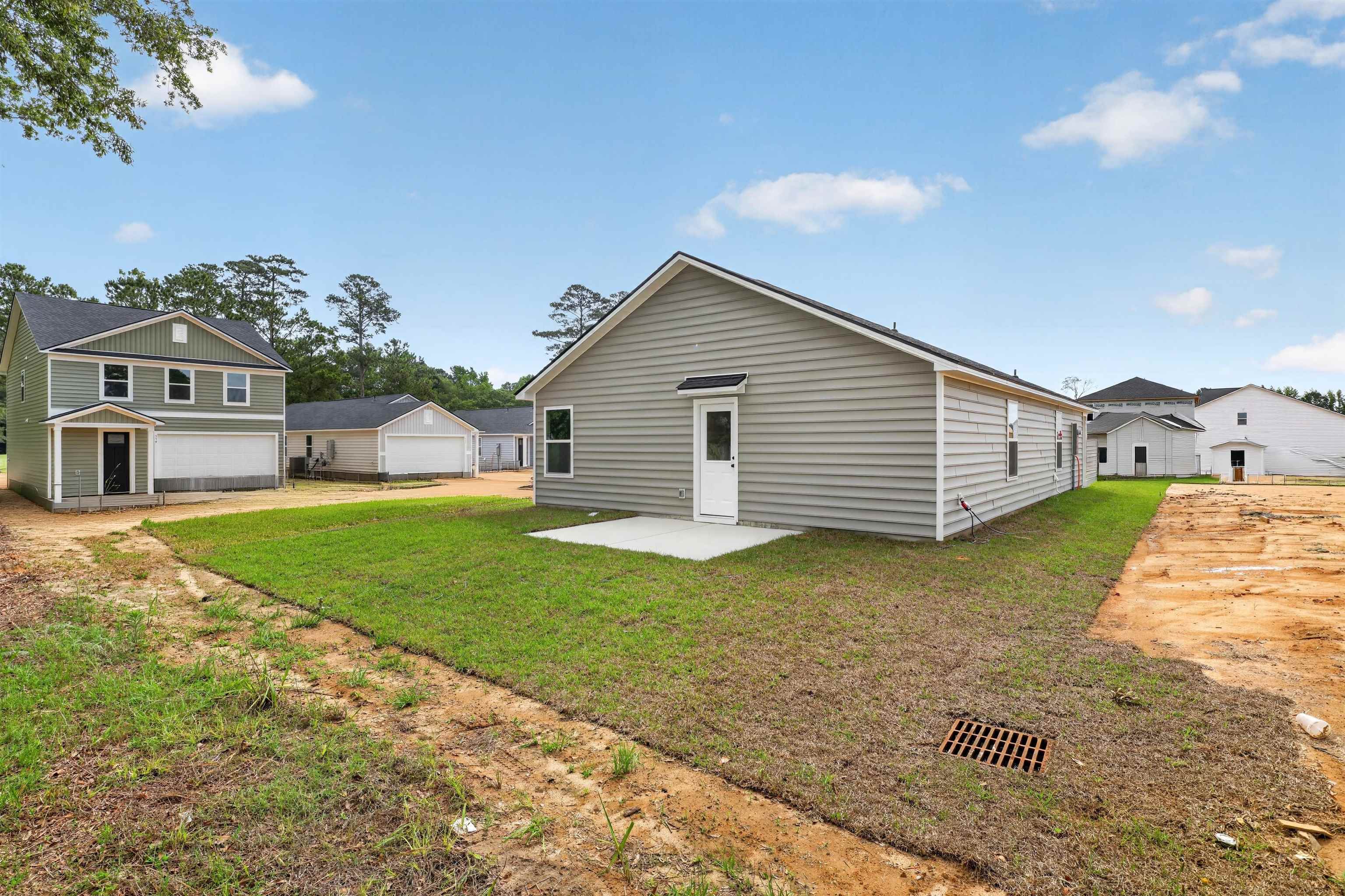 501 Shallow Valley Dr Property Photo 8