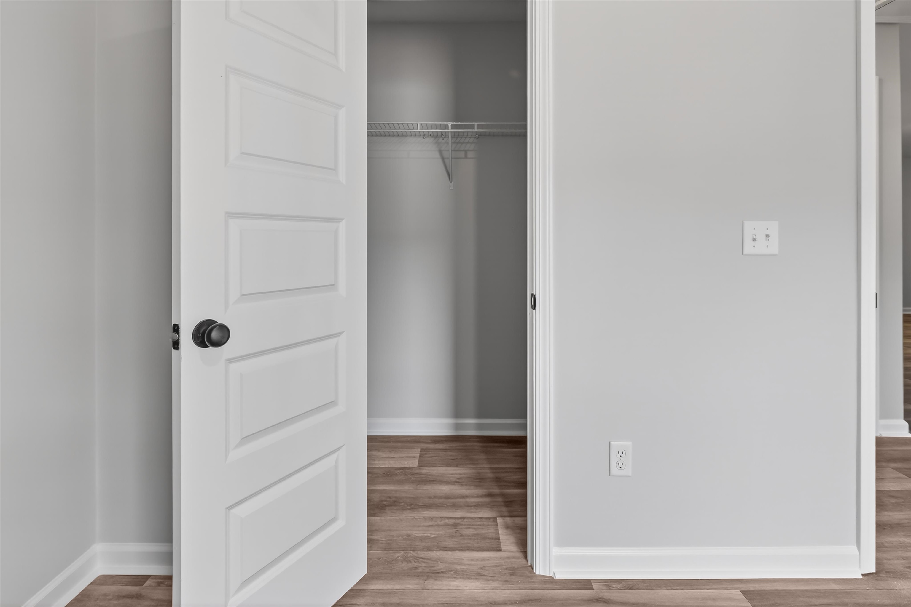501 Shallow Valley Dr Property Photo 30