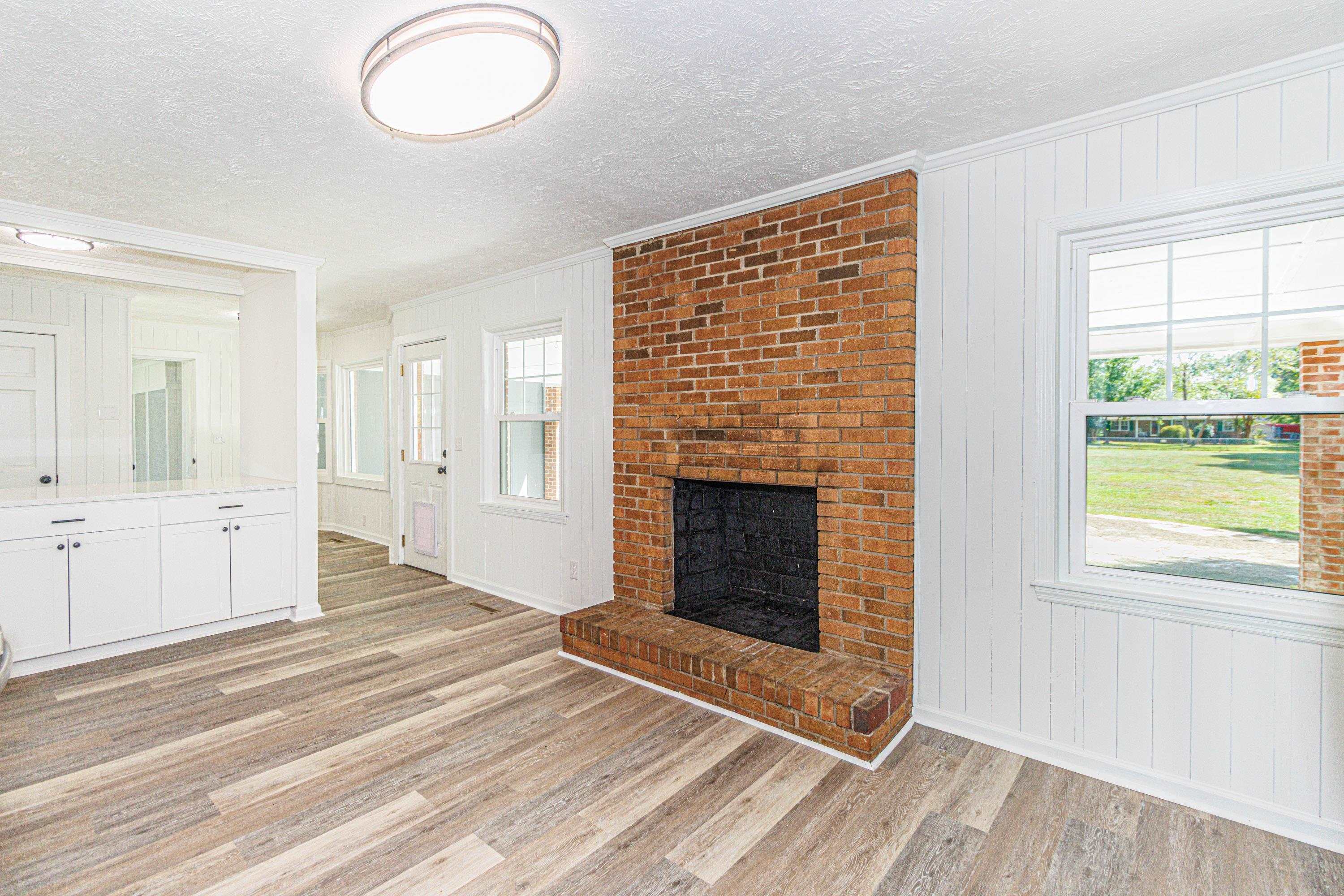 302 Cleveland St. Property Photo 9