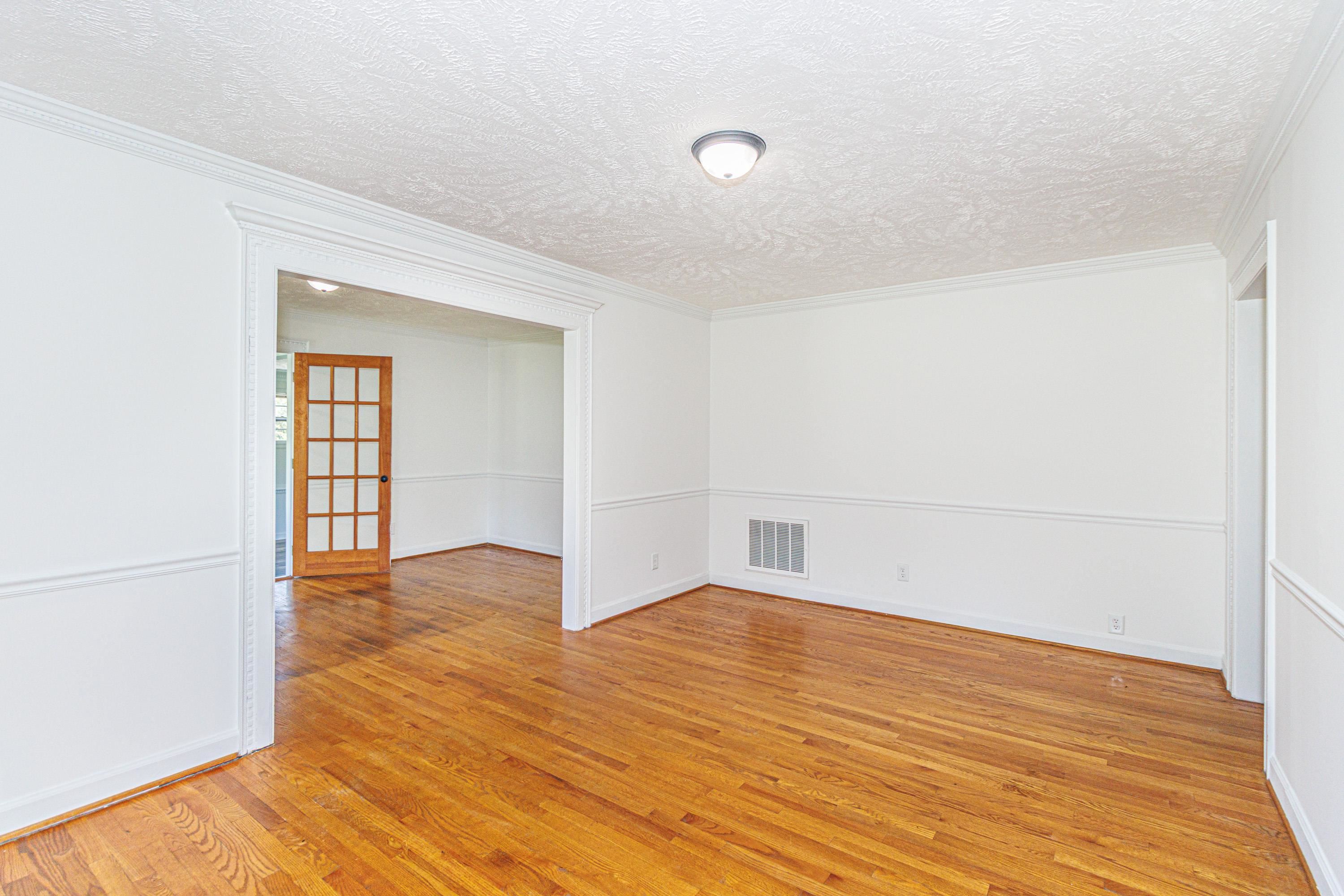 302 Cleveland St. Property Photo 18