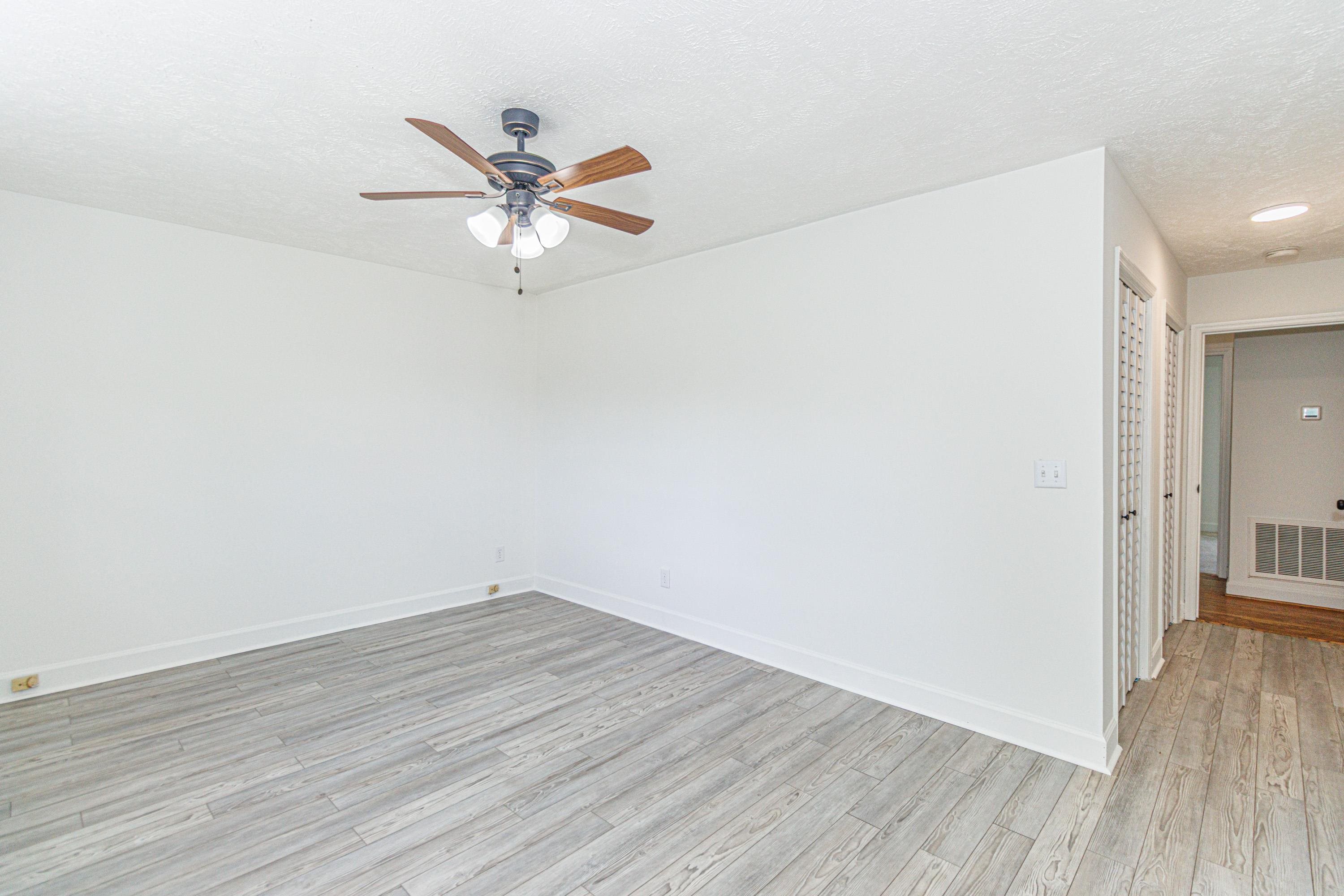 302 Cleveland St. Property Photo 22