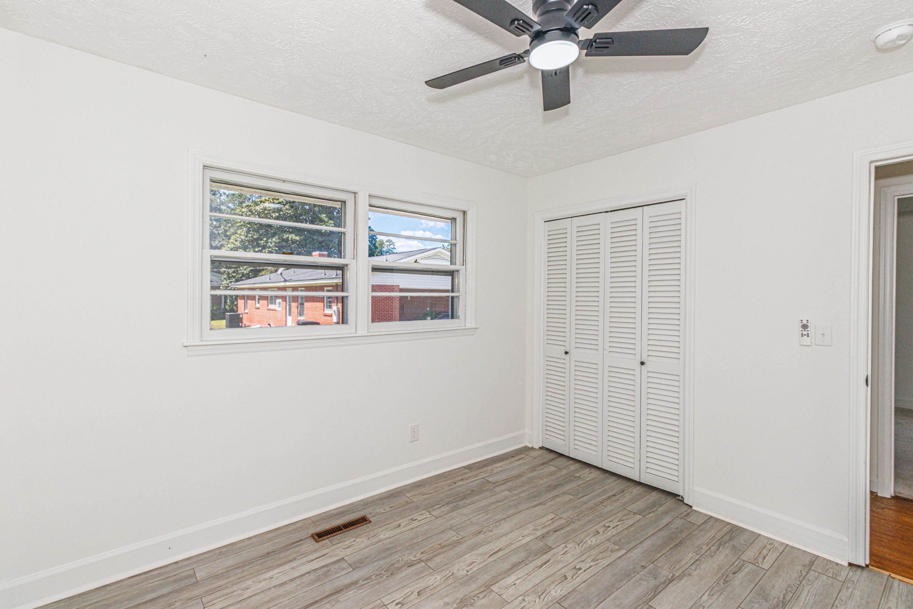 302 Cleveland St. Property Photo 27
