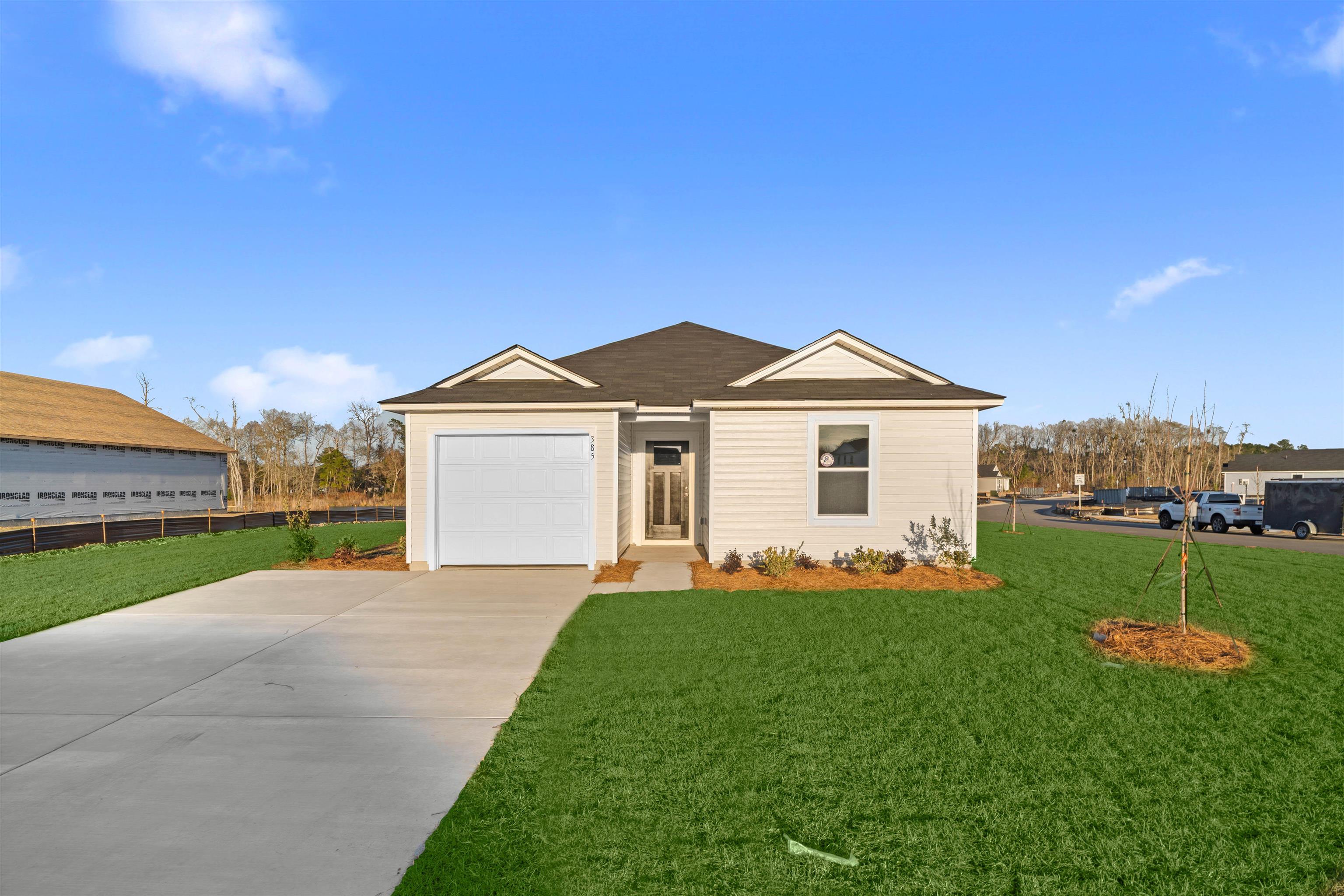 637 Green Valley Way Property Photo 1