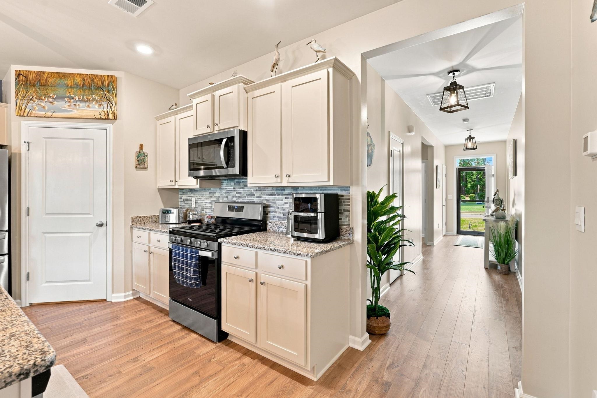 2932 Pegasus Place Property Photo 28