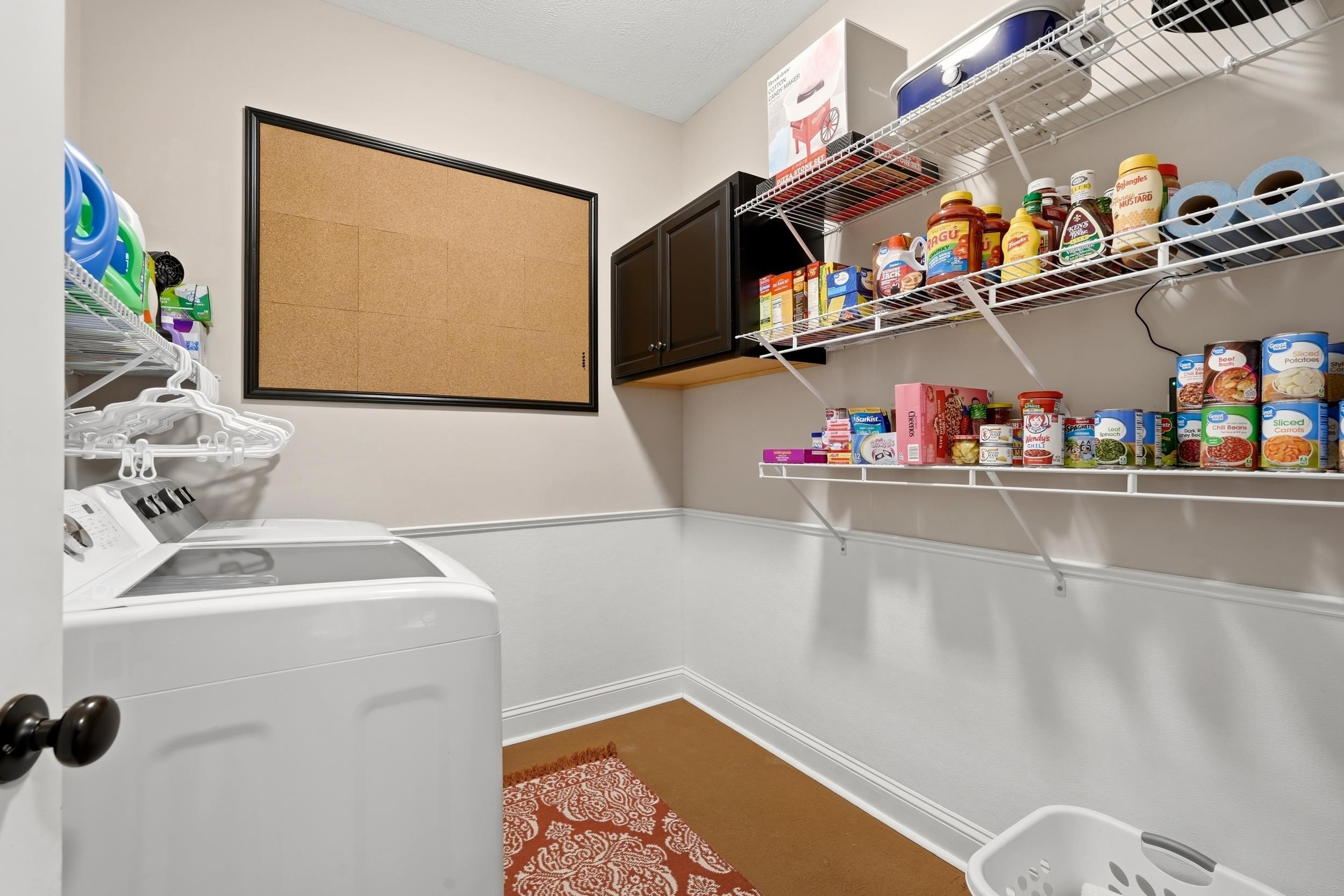 270 Dartmoor Ct. Property Photo 31