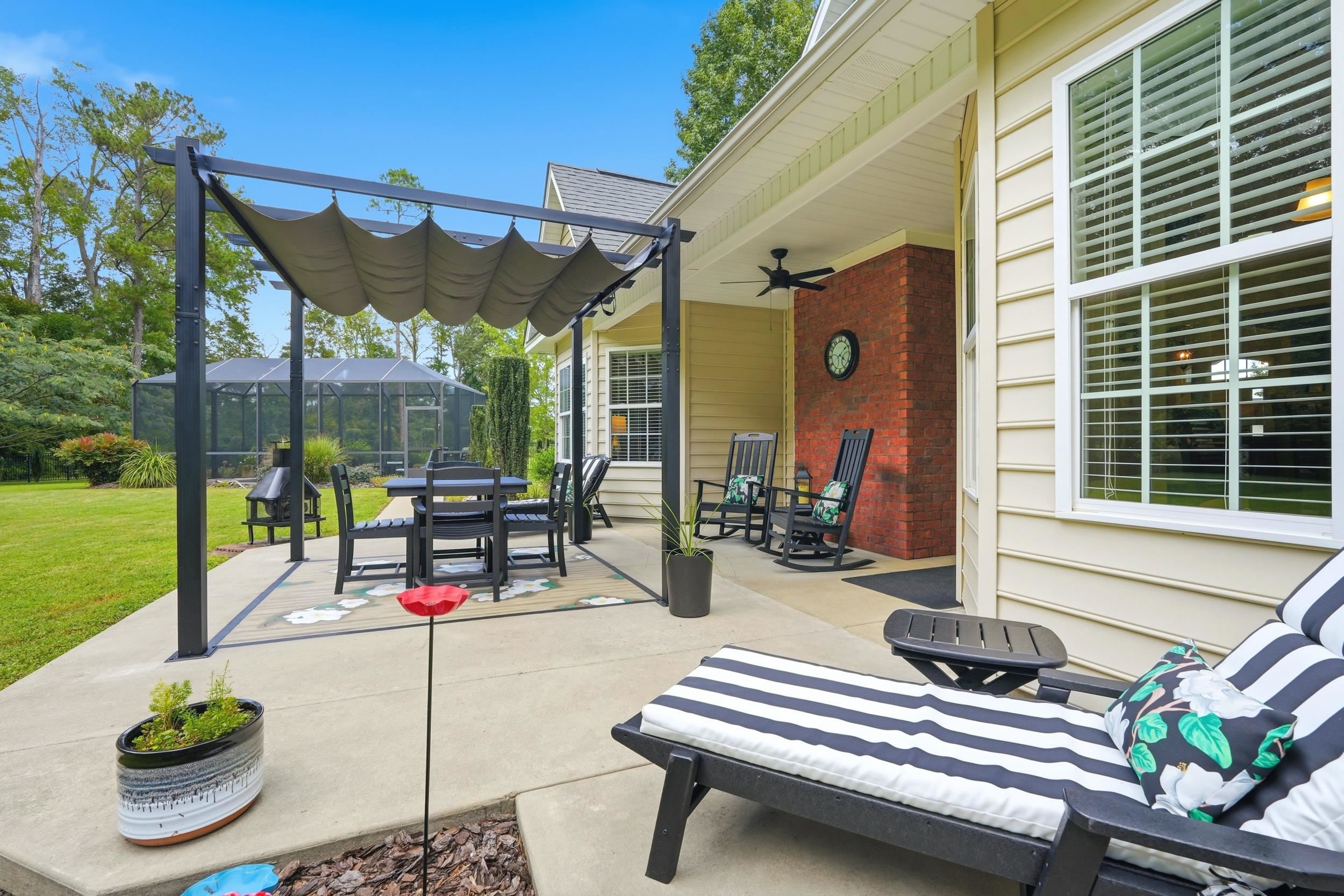 270 Dartmoor Ct. Property Photo 33