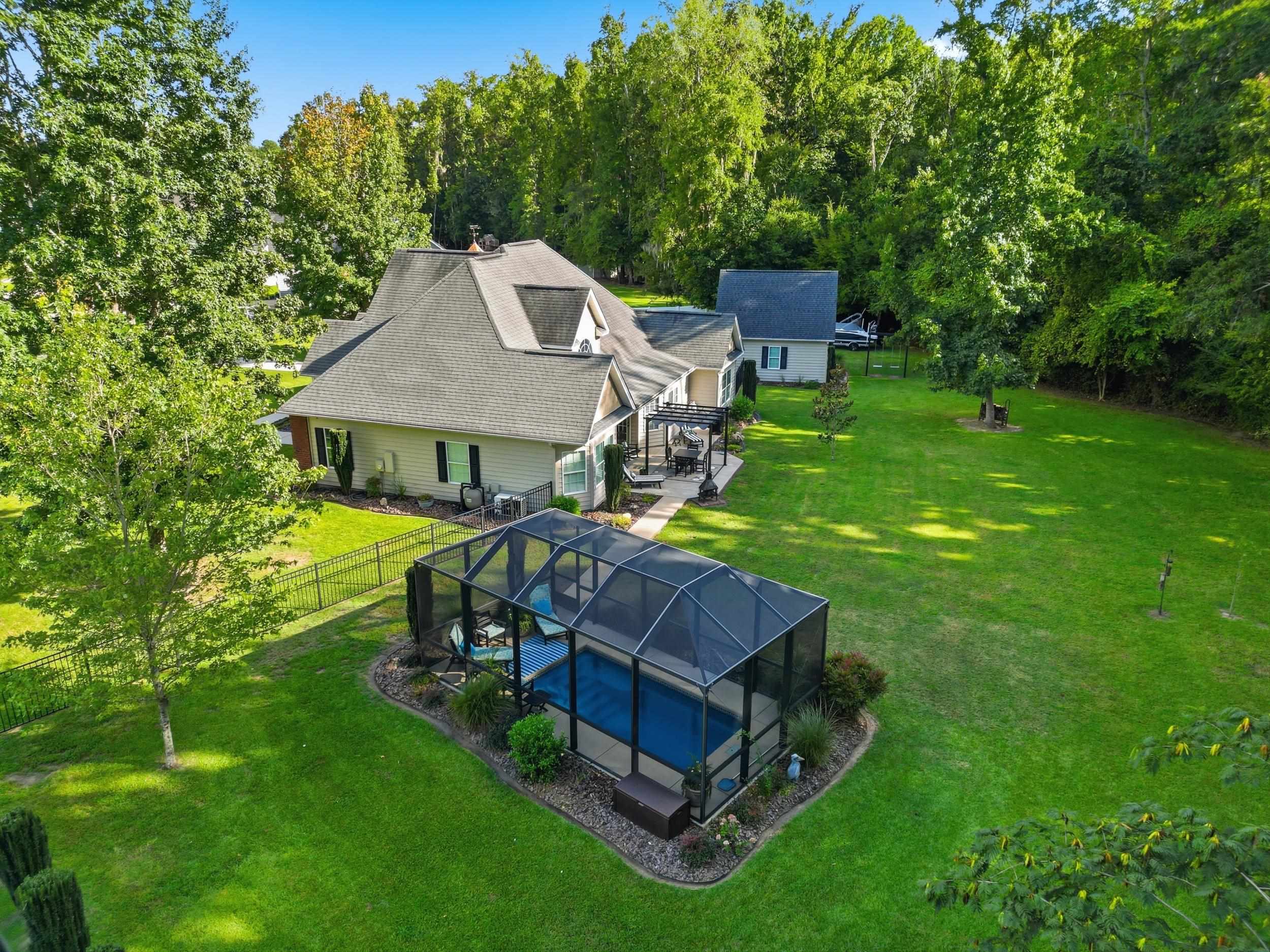270 Dartmoor Ct. Property Photo 41