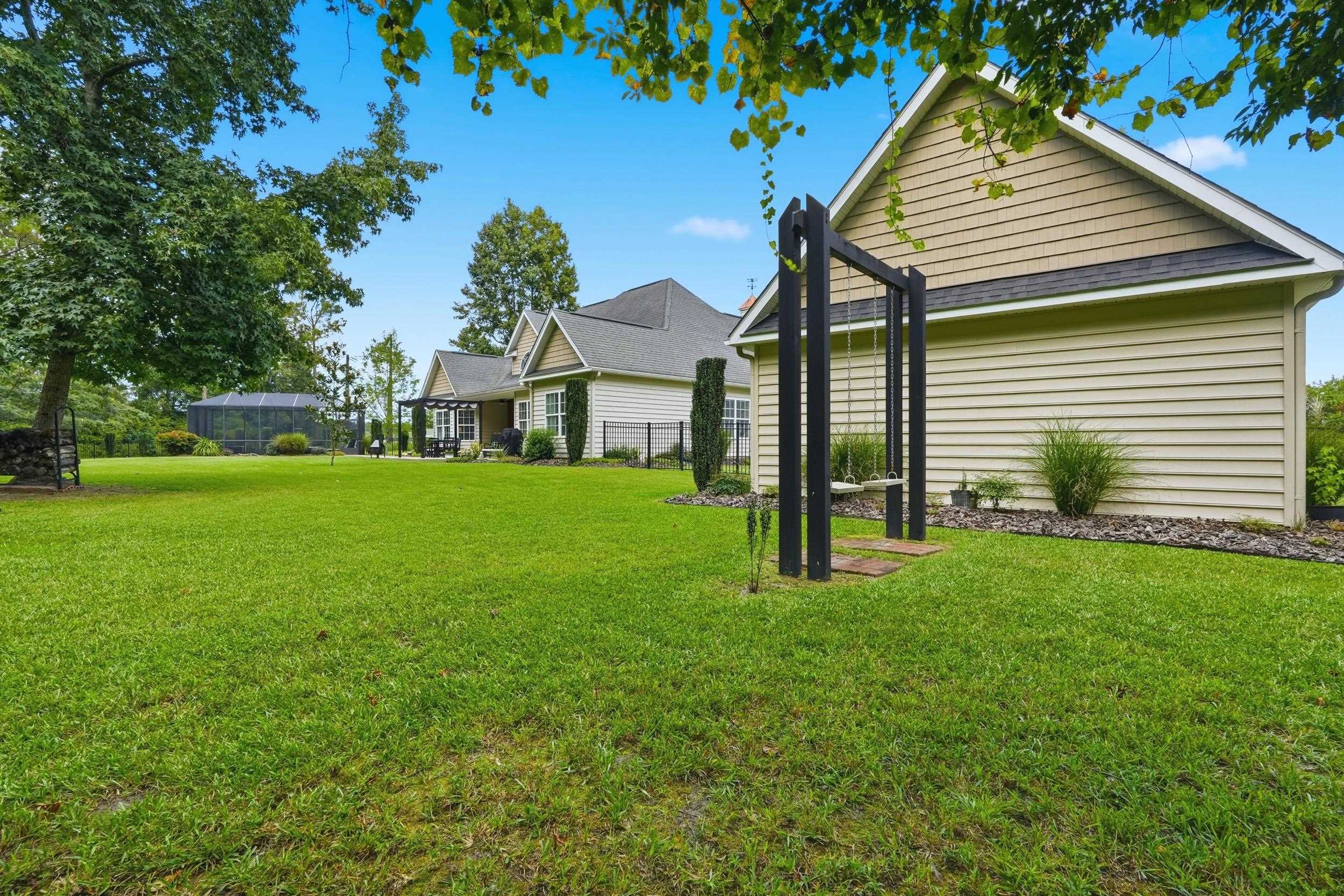 270 Dartmoor Ct. Property Photo 43