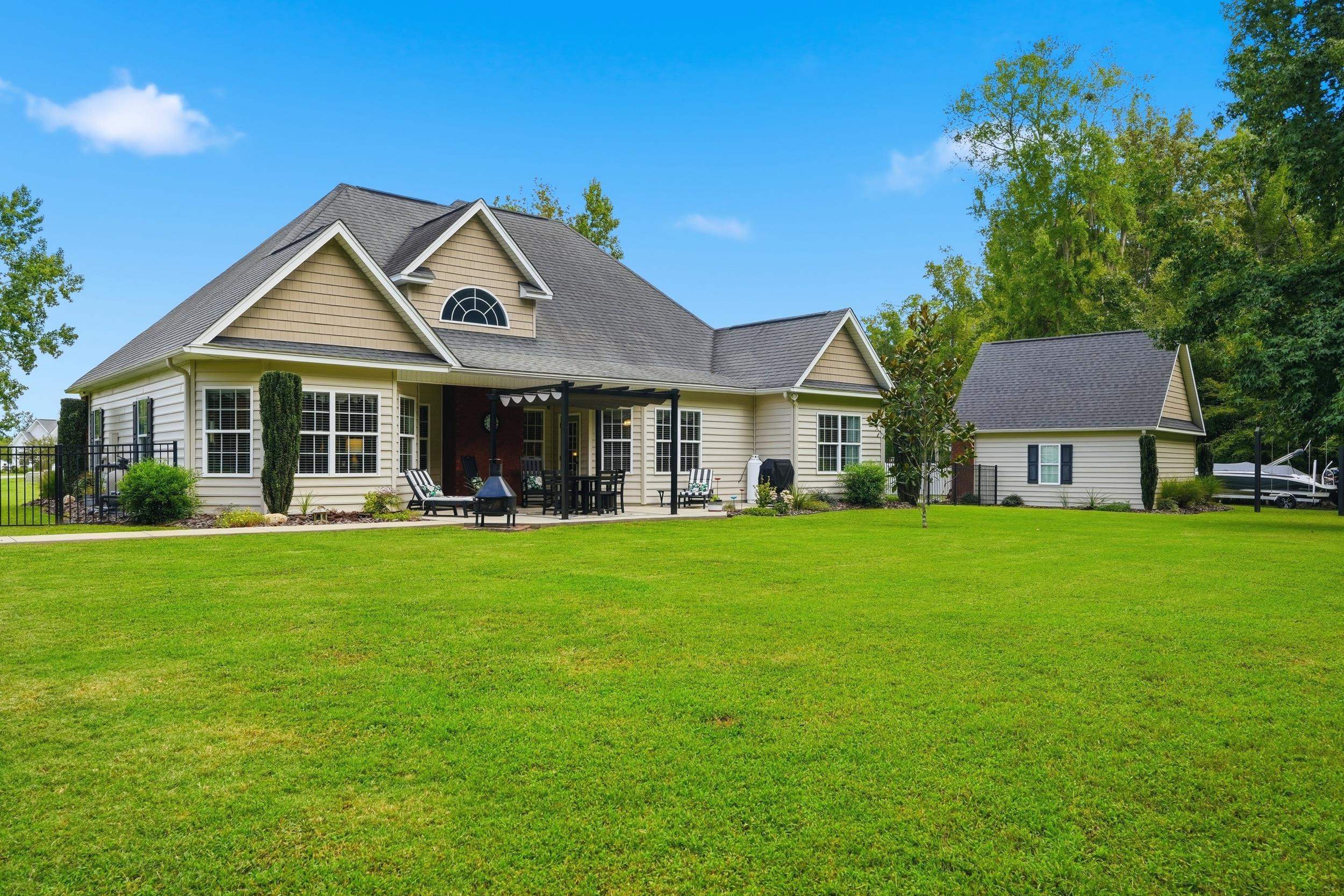 270 Dartmoor Ct. Property Photo 45