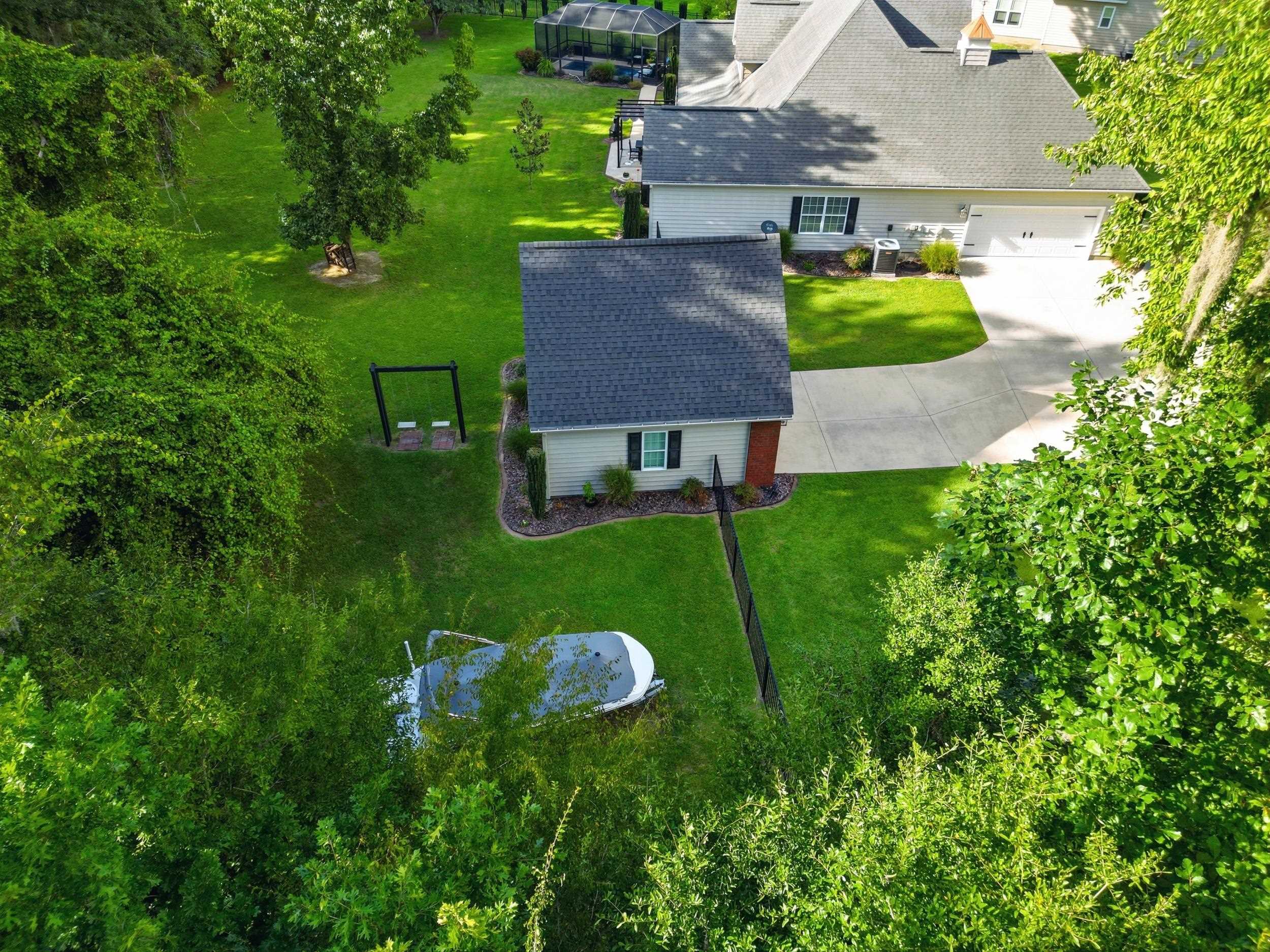 270 Dartmoor Ct. Property Photo 46
